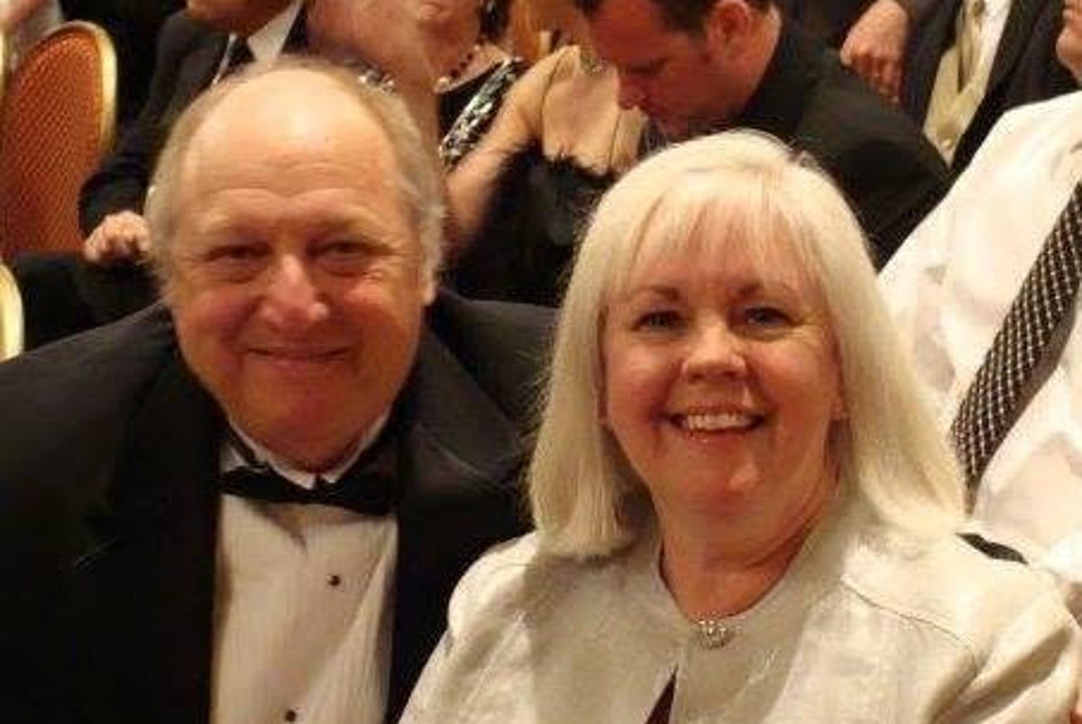 オール・マイ・チルドレンの俳優ポール・エイブリーさんと妻シーラさんがニュージャージー州の住宅火災で死亡