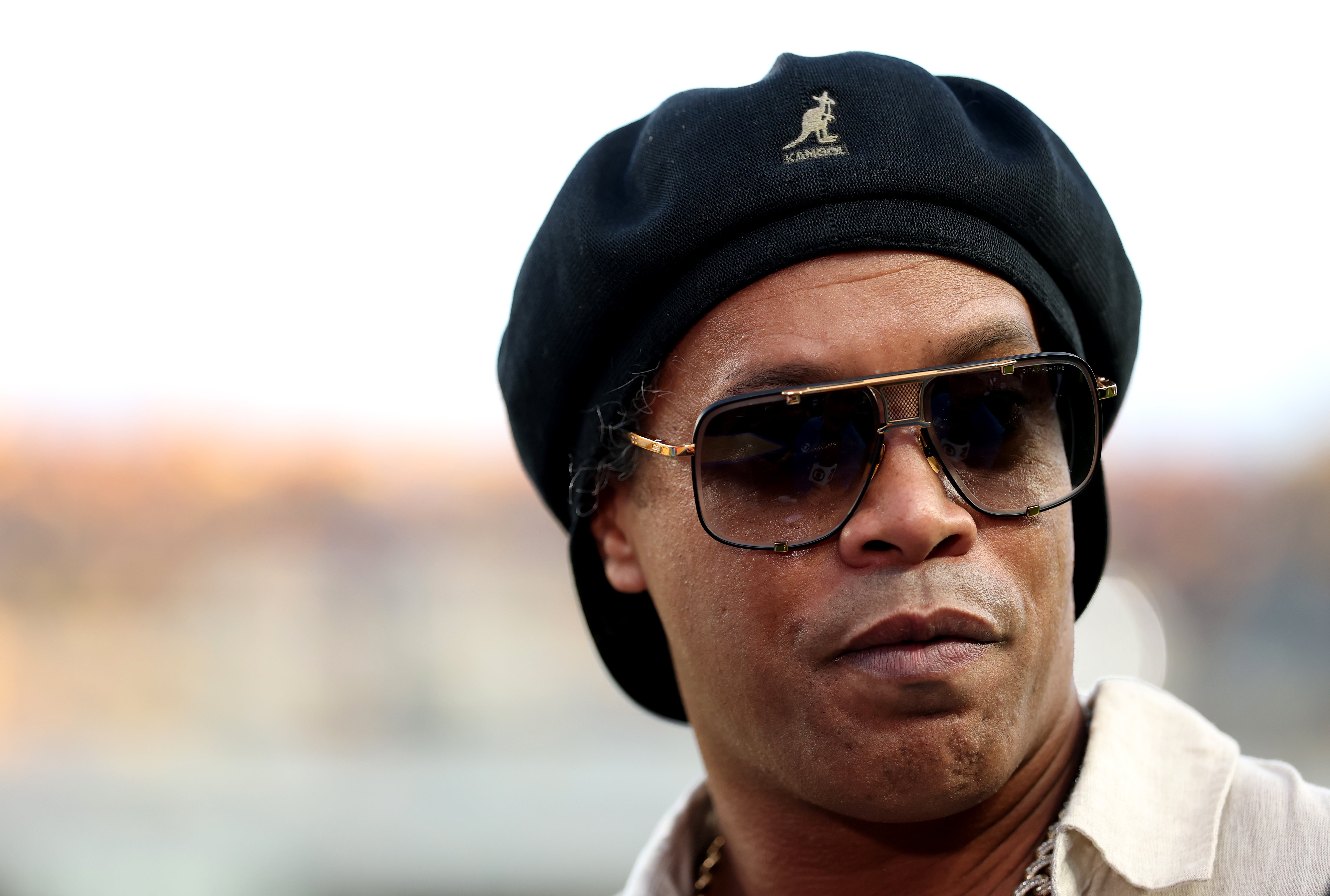 Football legend Ronaldinho announces shock return from retirement for Italian club