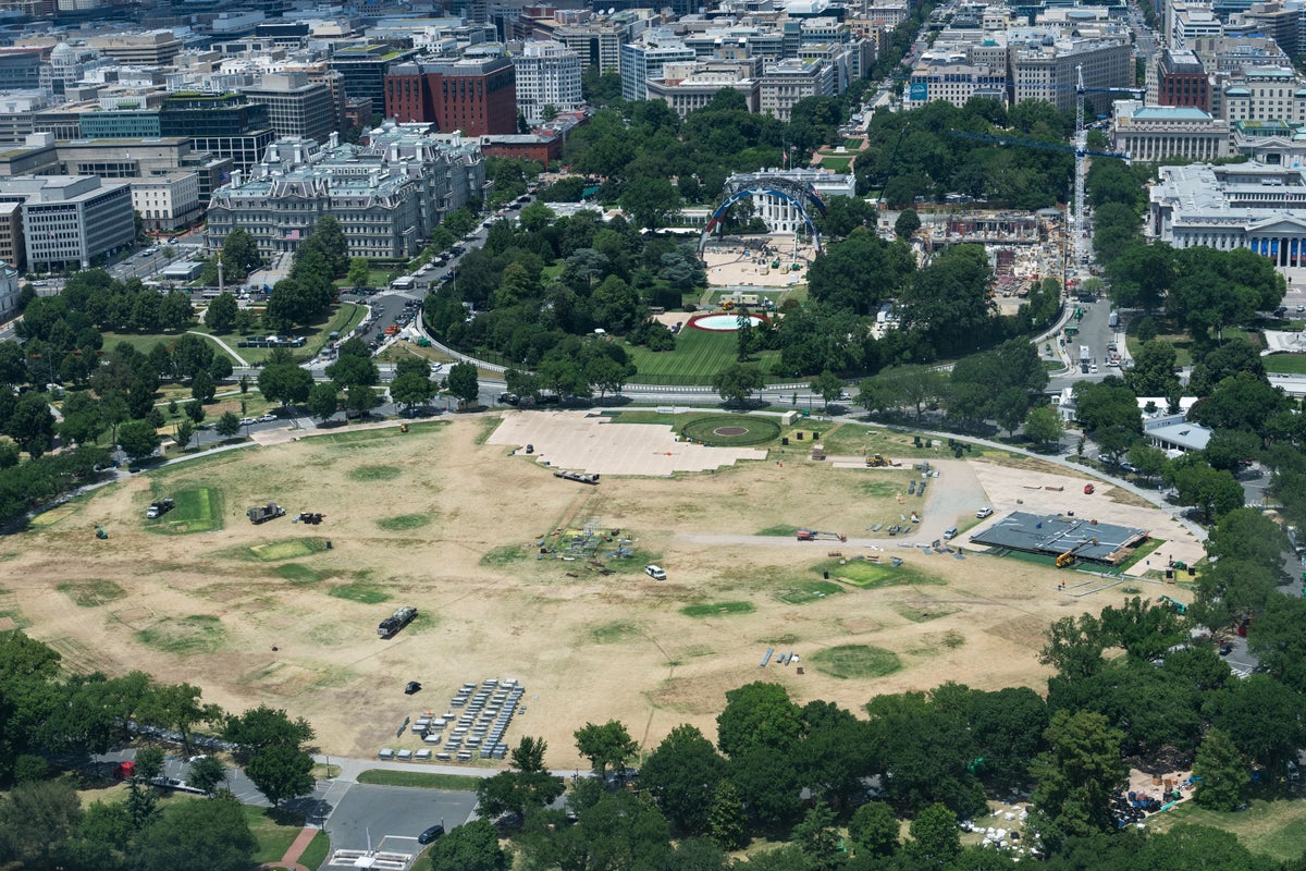 DC Ellipse reduced to just dirt after viewing party for Trump’s UFC cage fight