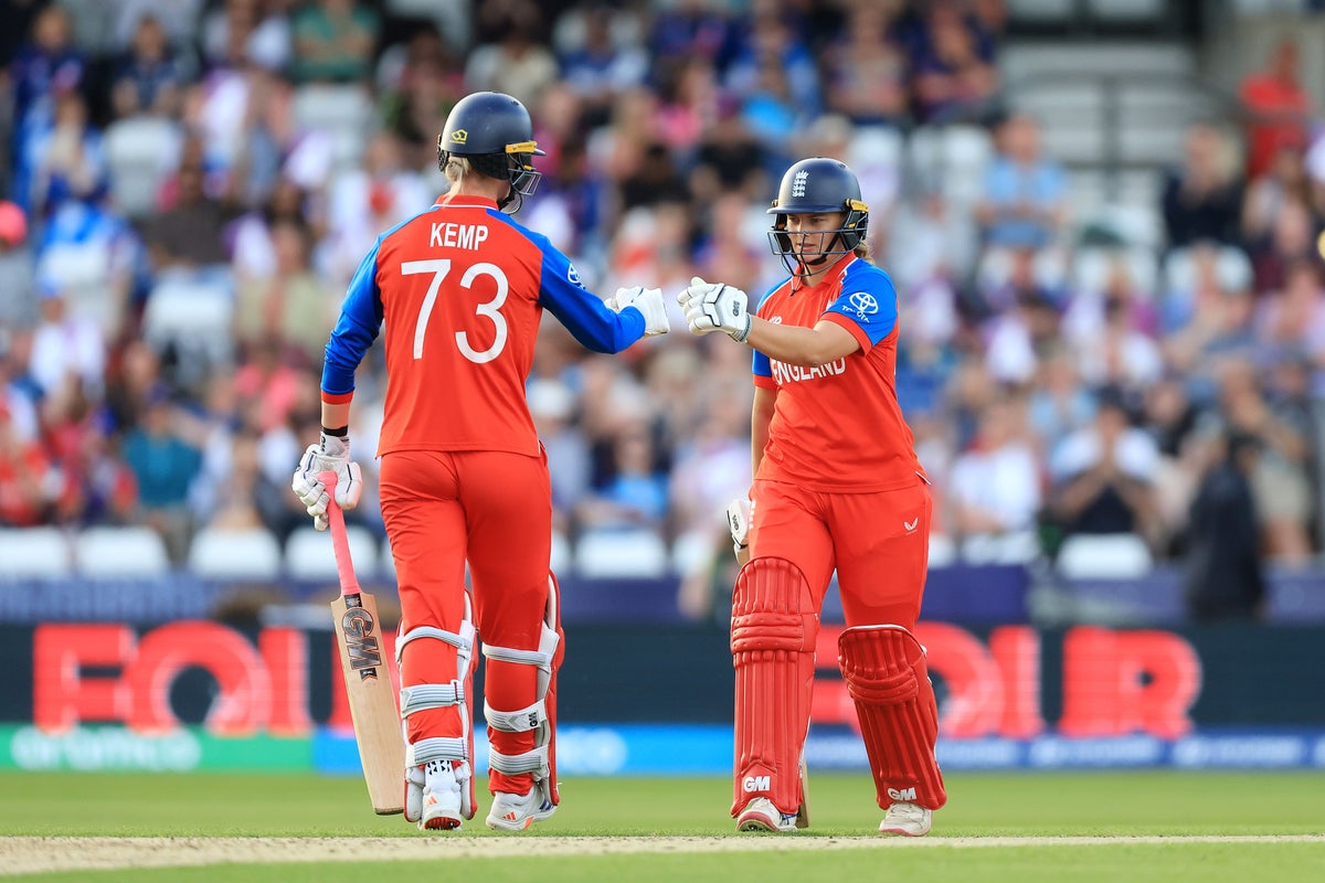Sophia Dunkley hails Freya Kemp and Dani Gibson after England beat Scotland – UK Times Sophia Dunkley hails Freya Kemp and Dani Gibson after England beat Scotland – UK Times