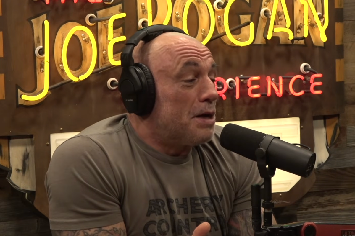 Trump’s gives odd response to Joe Rogan’s comment about a terrorist attack on White House UFC fight – UK Times Trump’s gives odd response to Joe Rogan’s comment about a terrorist attack on White House UFC fight – UK Times