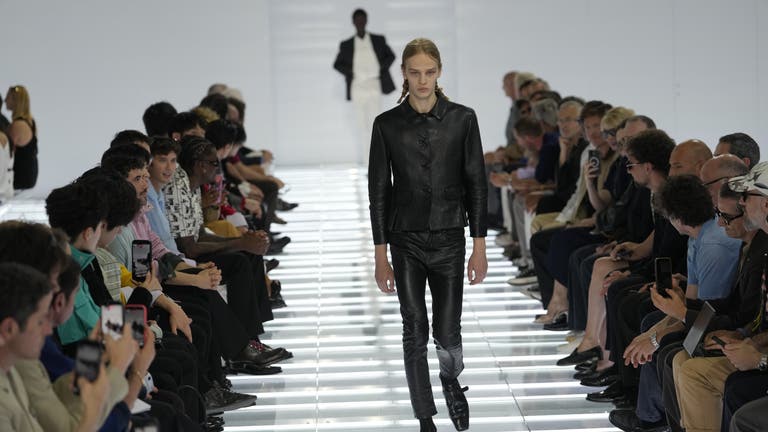 Html Programming Page Example Prada serves up luxury fashion’s version of pasta pomodoro at Milan ...