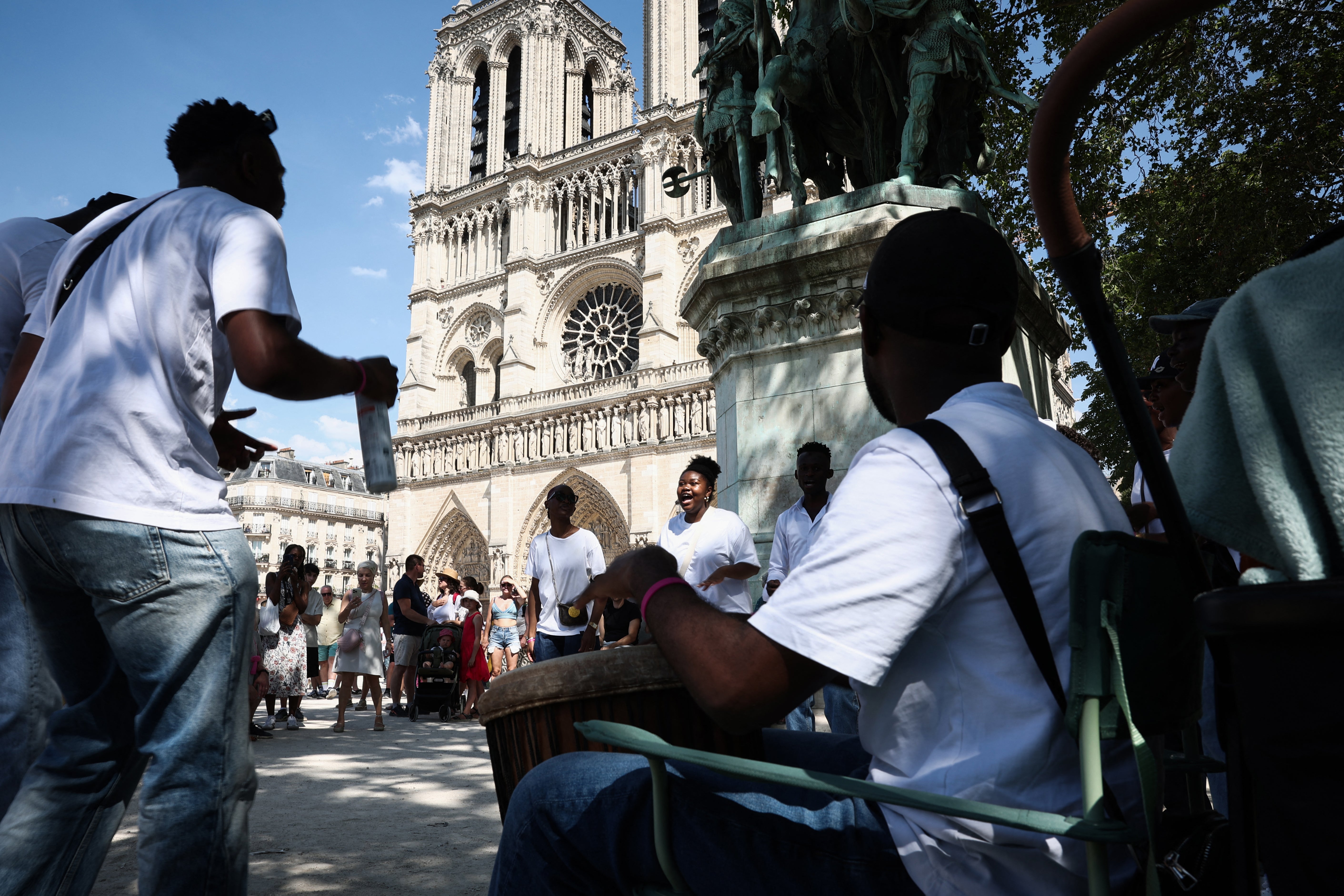World Music Day festival in France is taking place in the middle of an extreme heatwave