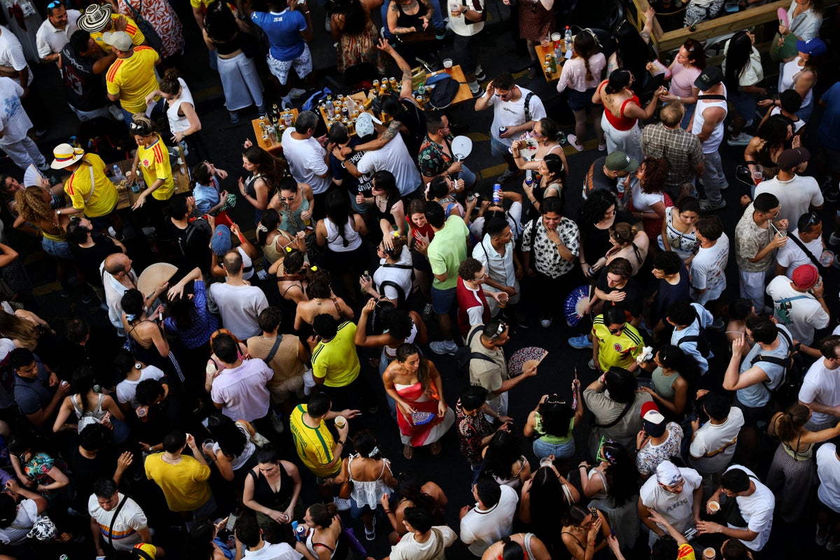European festival goers banned from drinking alcohol amid heatwave alert