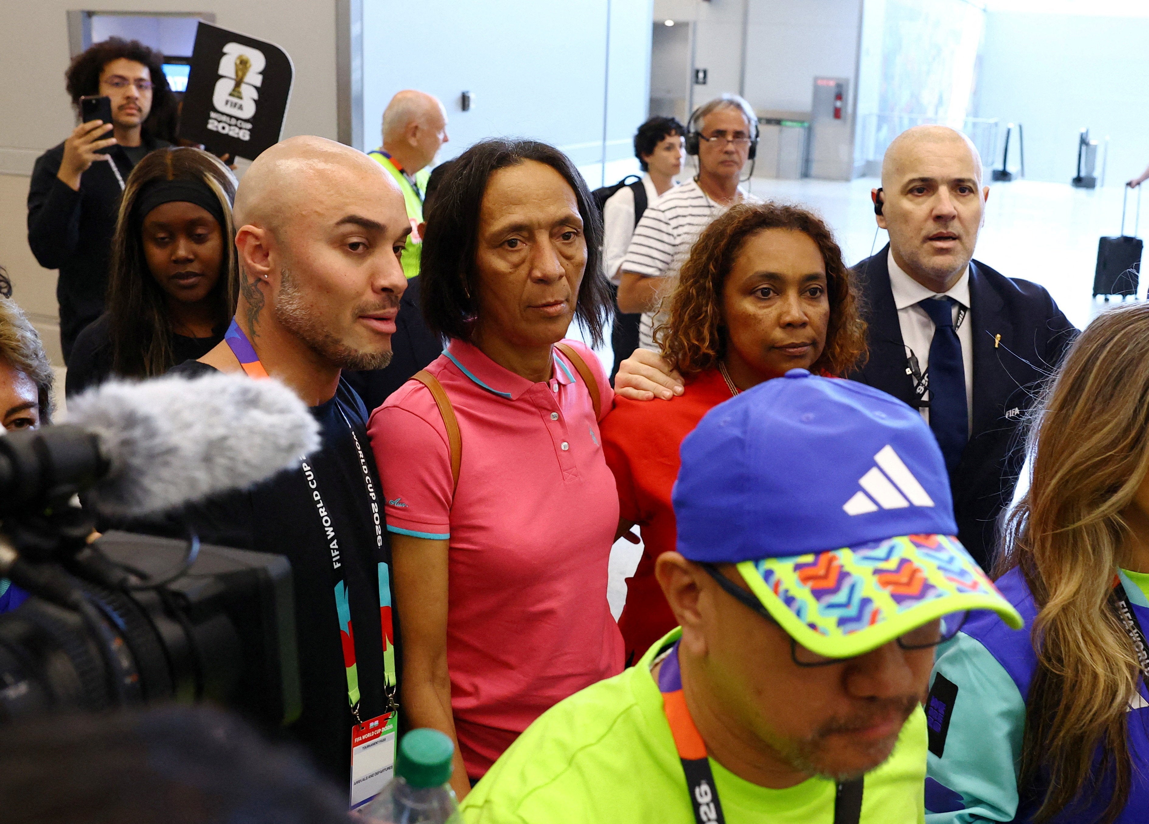 Ana Candida Evora, mother of Cape Verde's Vozinha arrives in the U.S.