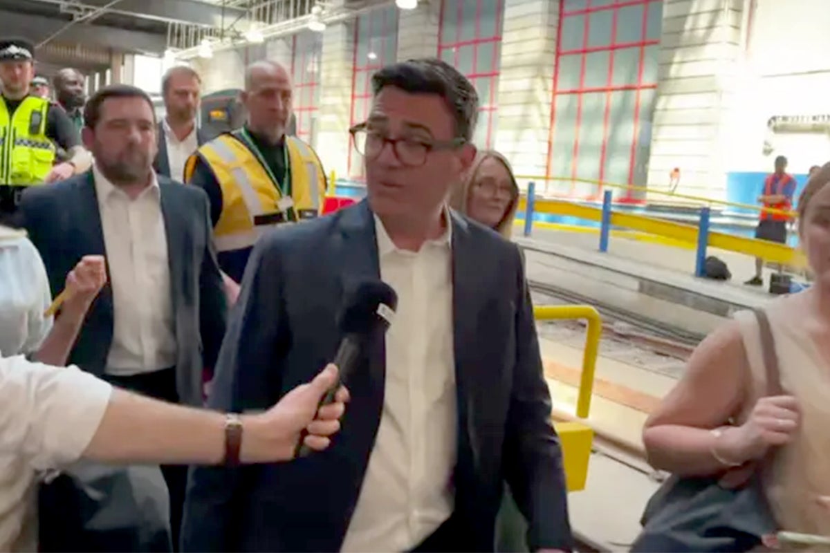 Renúncia de Starmer ao vivo: Burnham chega a Londres após confirmar que concorrerá à presidência Renúncia de Starmer ao vivo: Burnham chega a Londres após confirmar que concorrerá à presidência