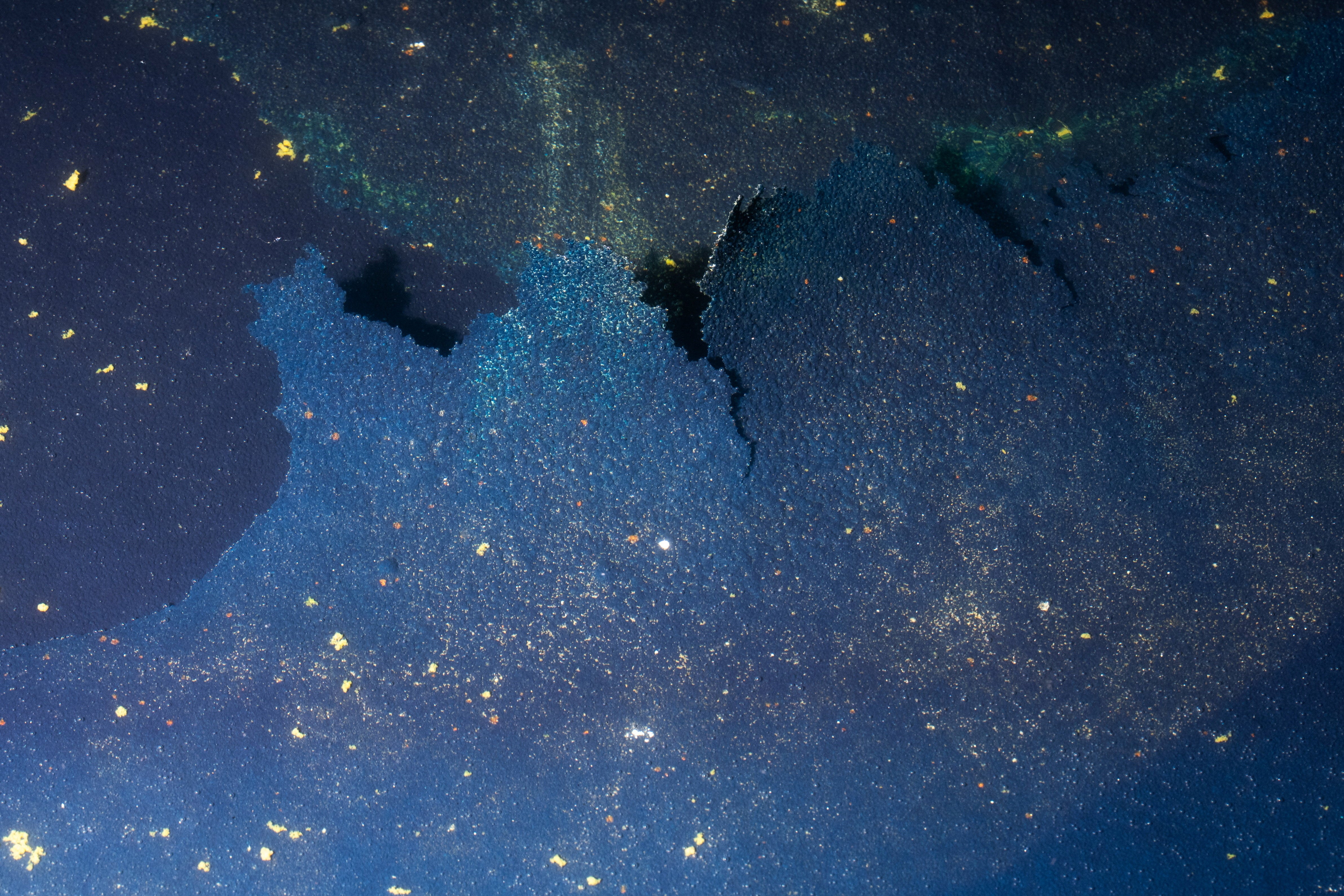 In recent days, visitors have observed chipped blue paint in the Lincoln Memorial Reflecting Pool