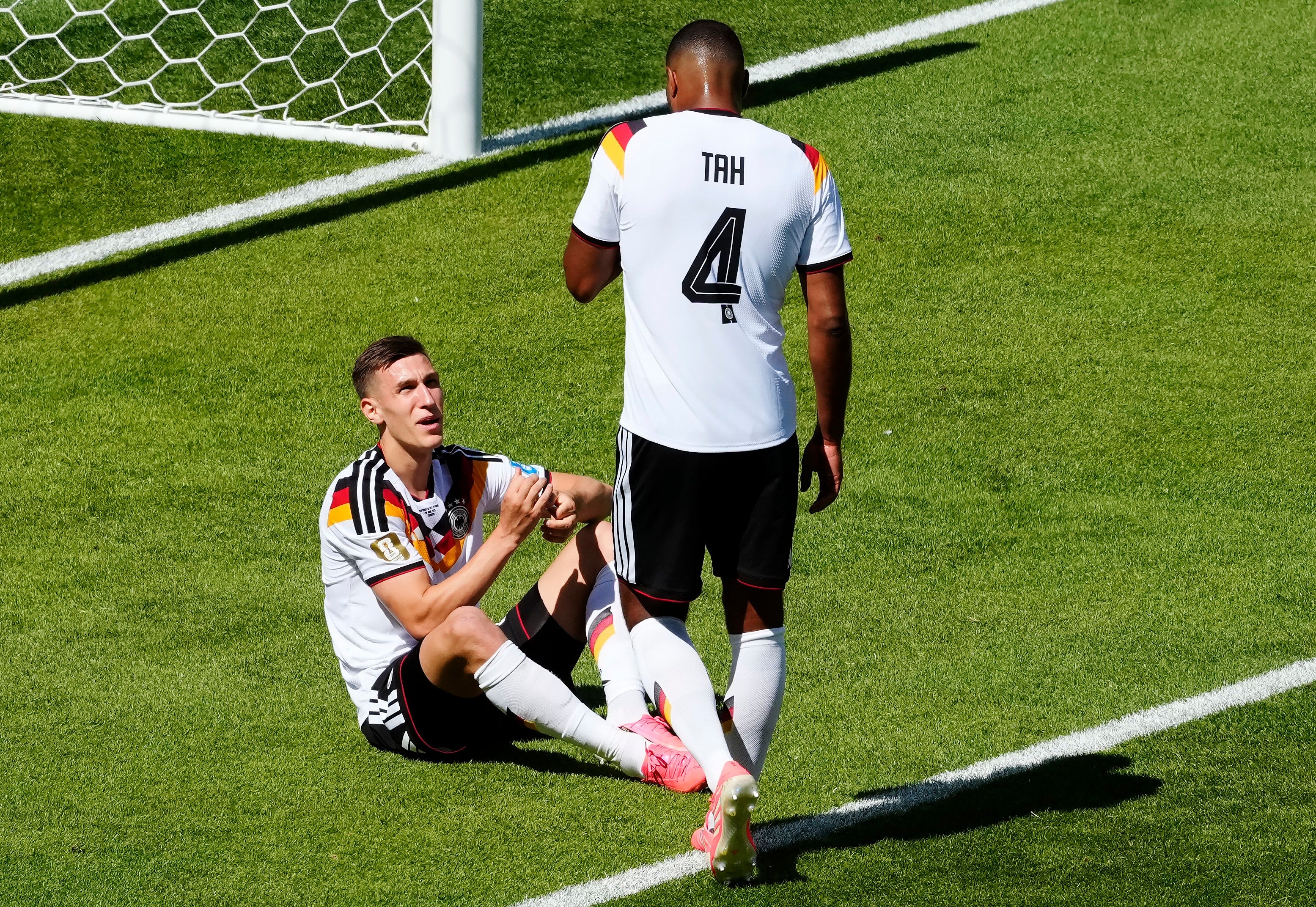 Schlotterbeck picked up an injury during Saturday's win over Ivory Coast