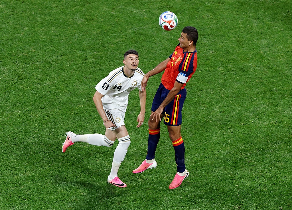 Spain’s Rodrigo Hernández Cascante is 190cm.