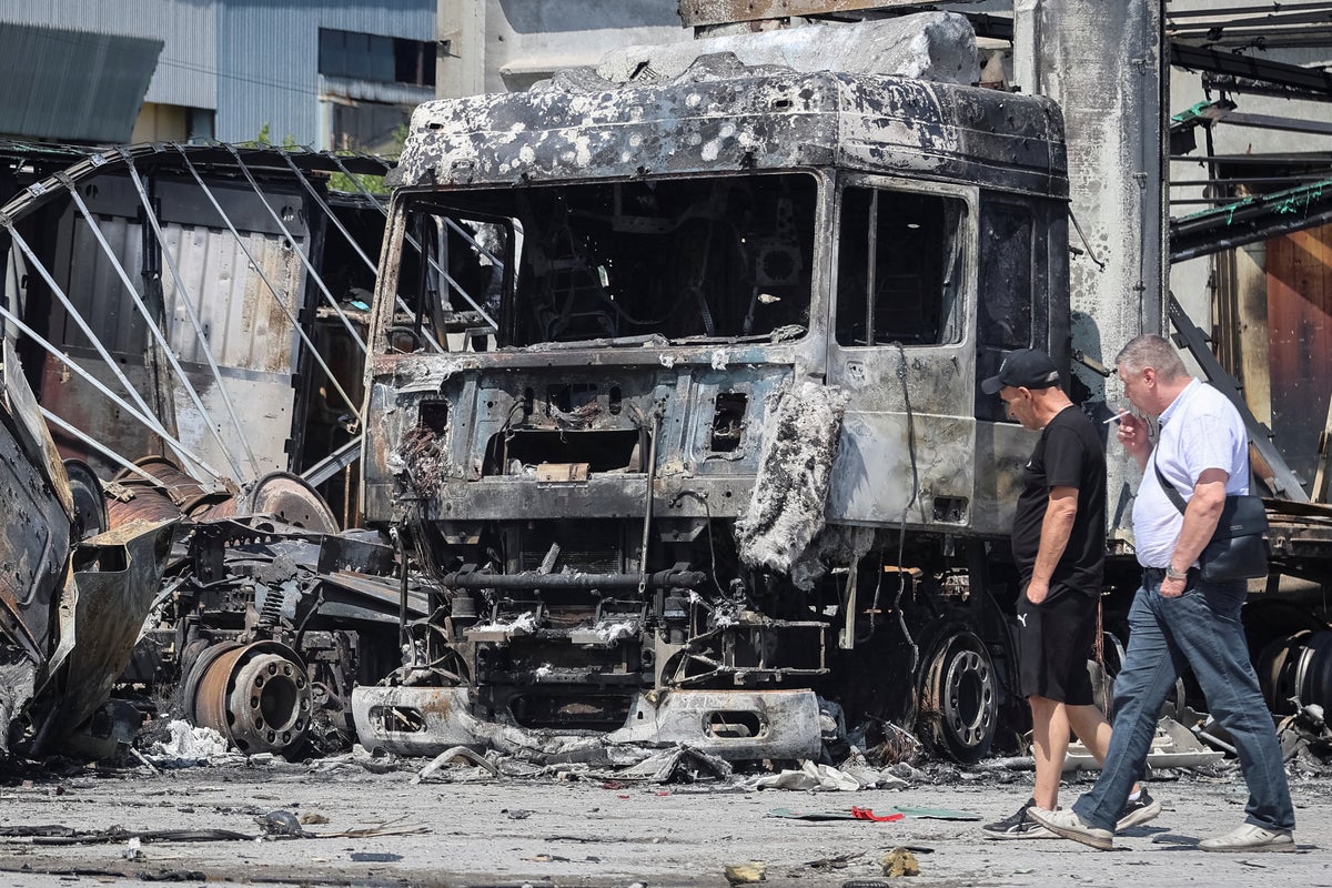 Ukraine-Russia war latest: Kyiv threatens to withdraw ceasefire offer as ‘our patience is not endless’