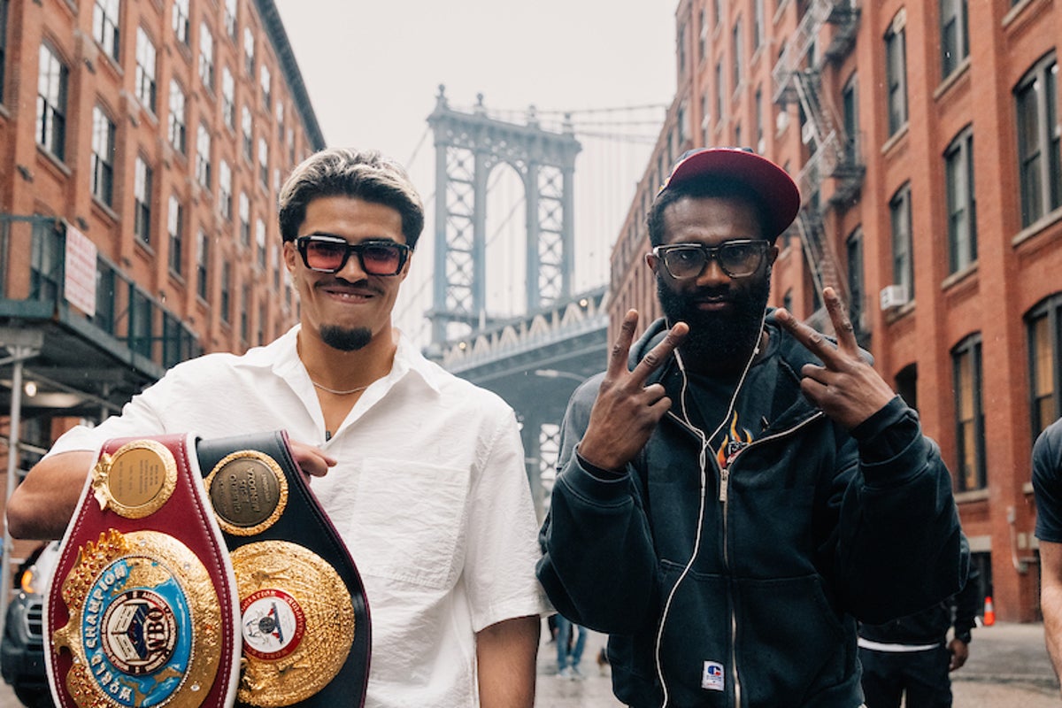 Jaron Boots Ennis vs Xander Zayas: Start time, undercard and how to watch fight this weekend Jaron Boots Ennis vs Xander Zayas: Start time, undercard and how to watch fight this weekend