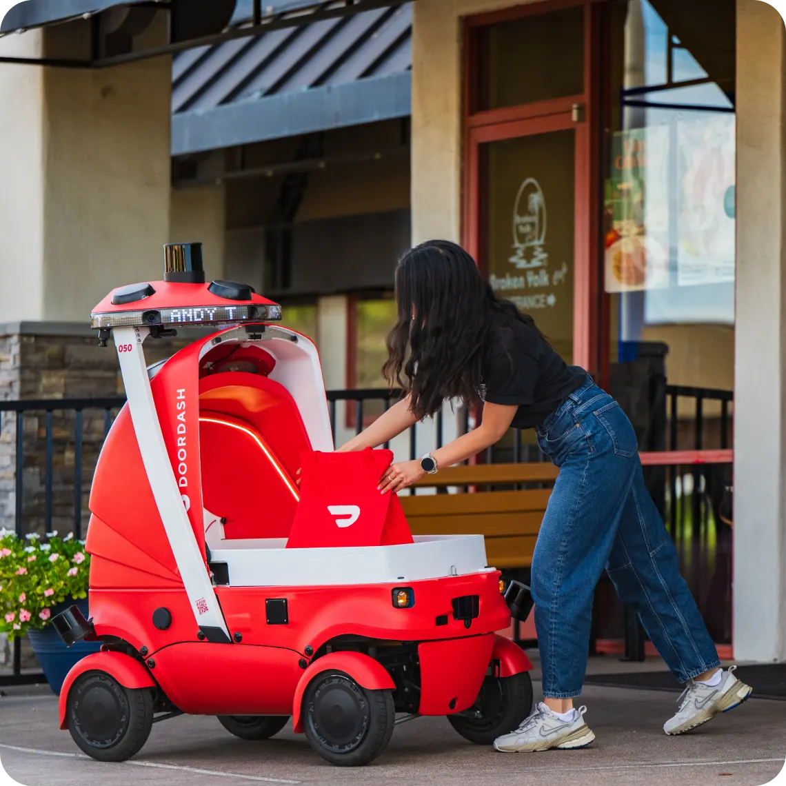 Dot launched in the greater Phoenix metro area in September (DoorDash)