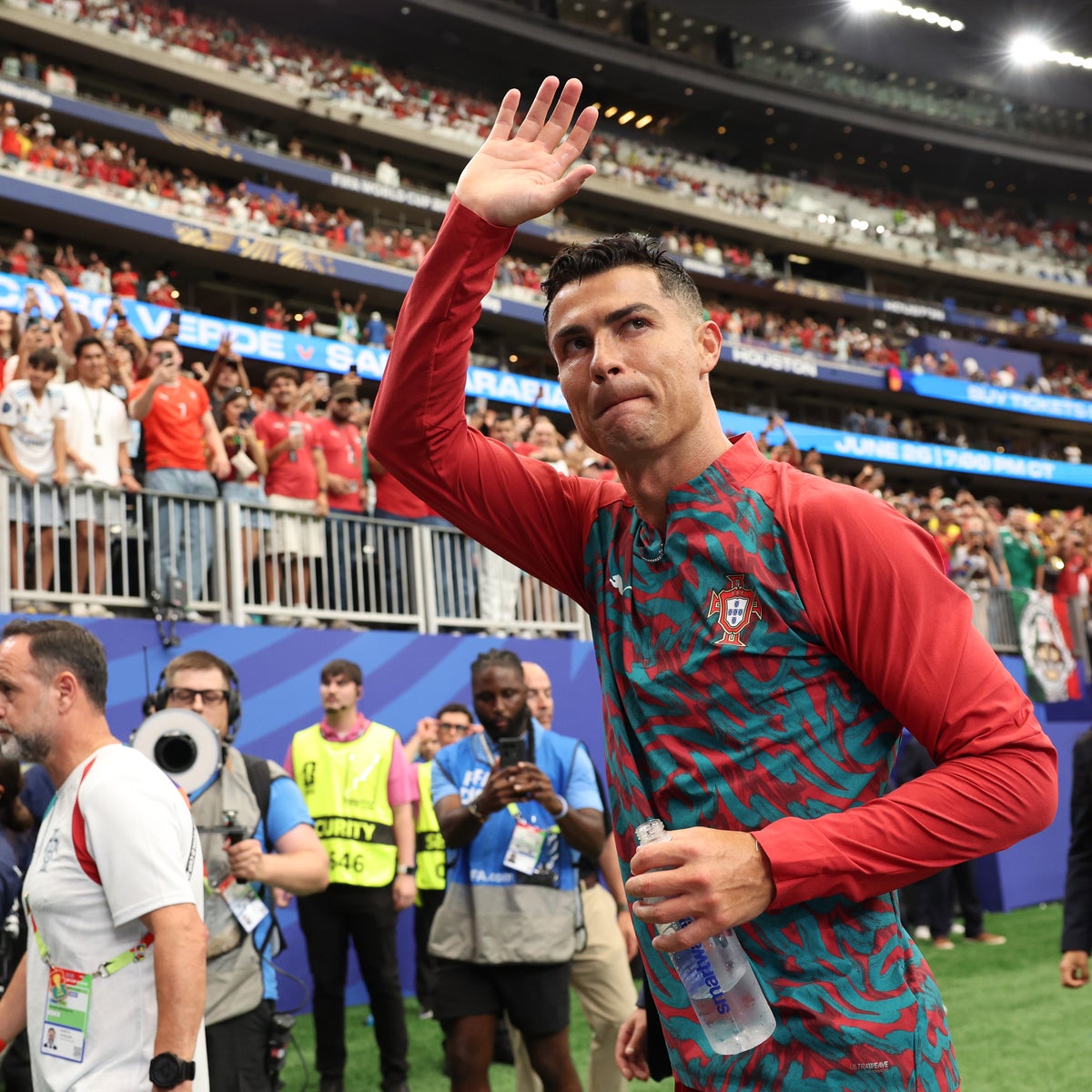 Cristiano Ronaldo agonises over 'dark week' after responding to retirement  calls with World Cup double | The Independent
