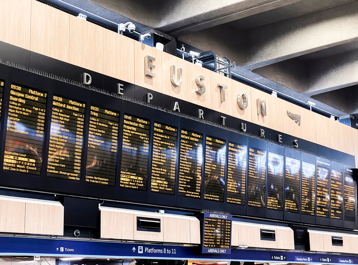 London Euston trains cut amid railway track ‘buckling’ fears during UK heatwave