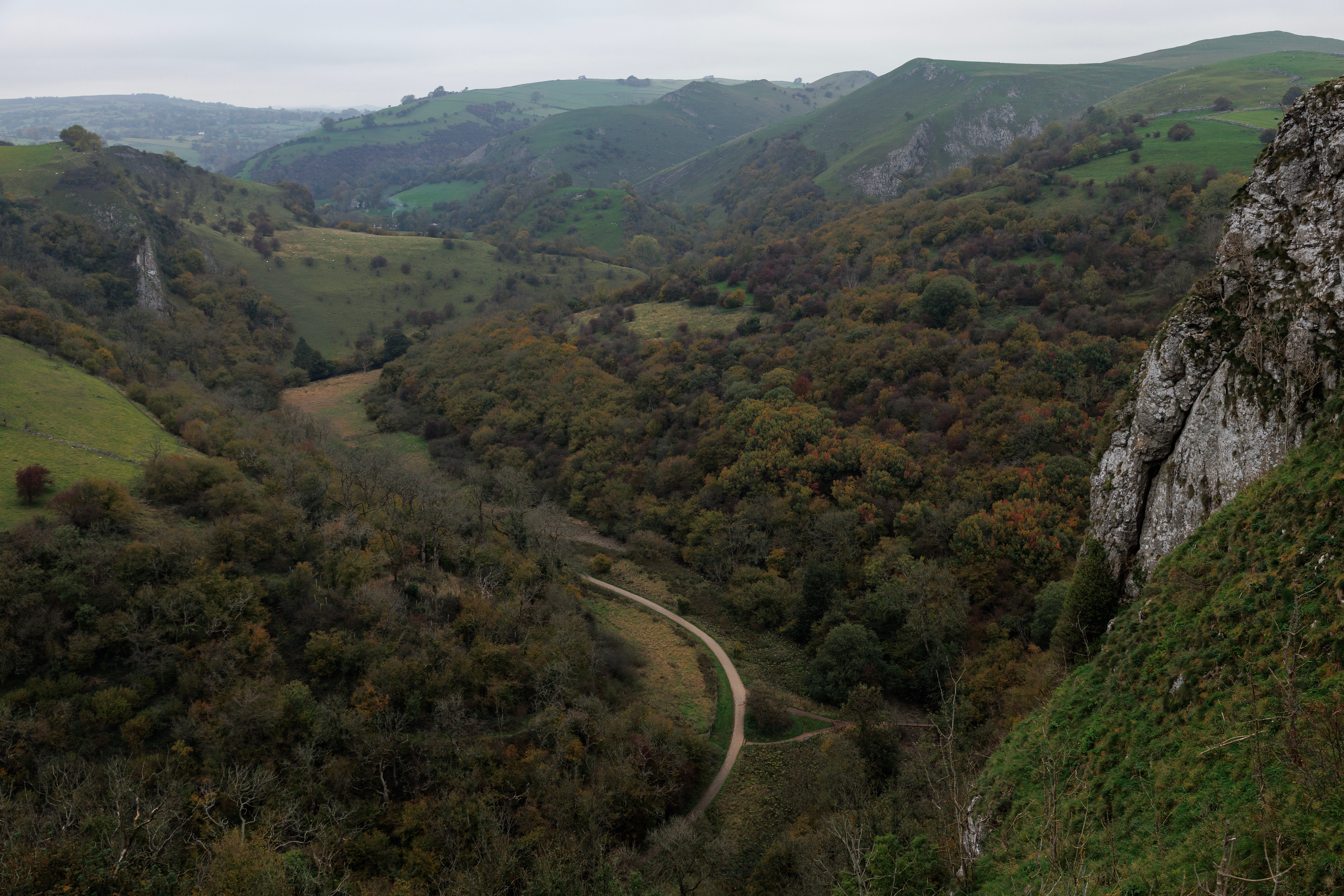 Murder investigation launched after man’s body found in Peak District