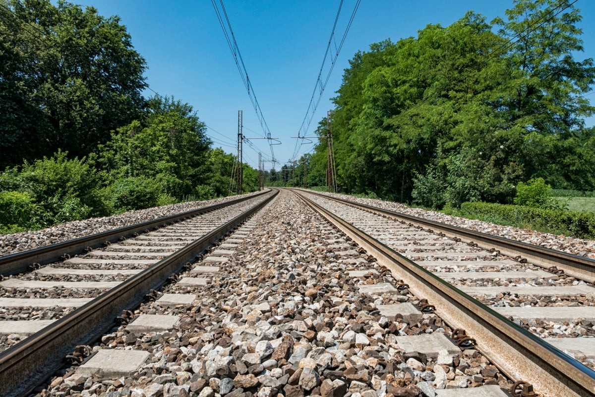 Why do trains get cancelled in a heatwave?