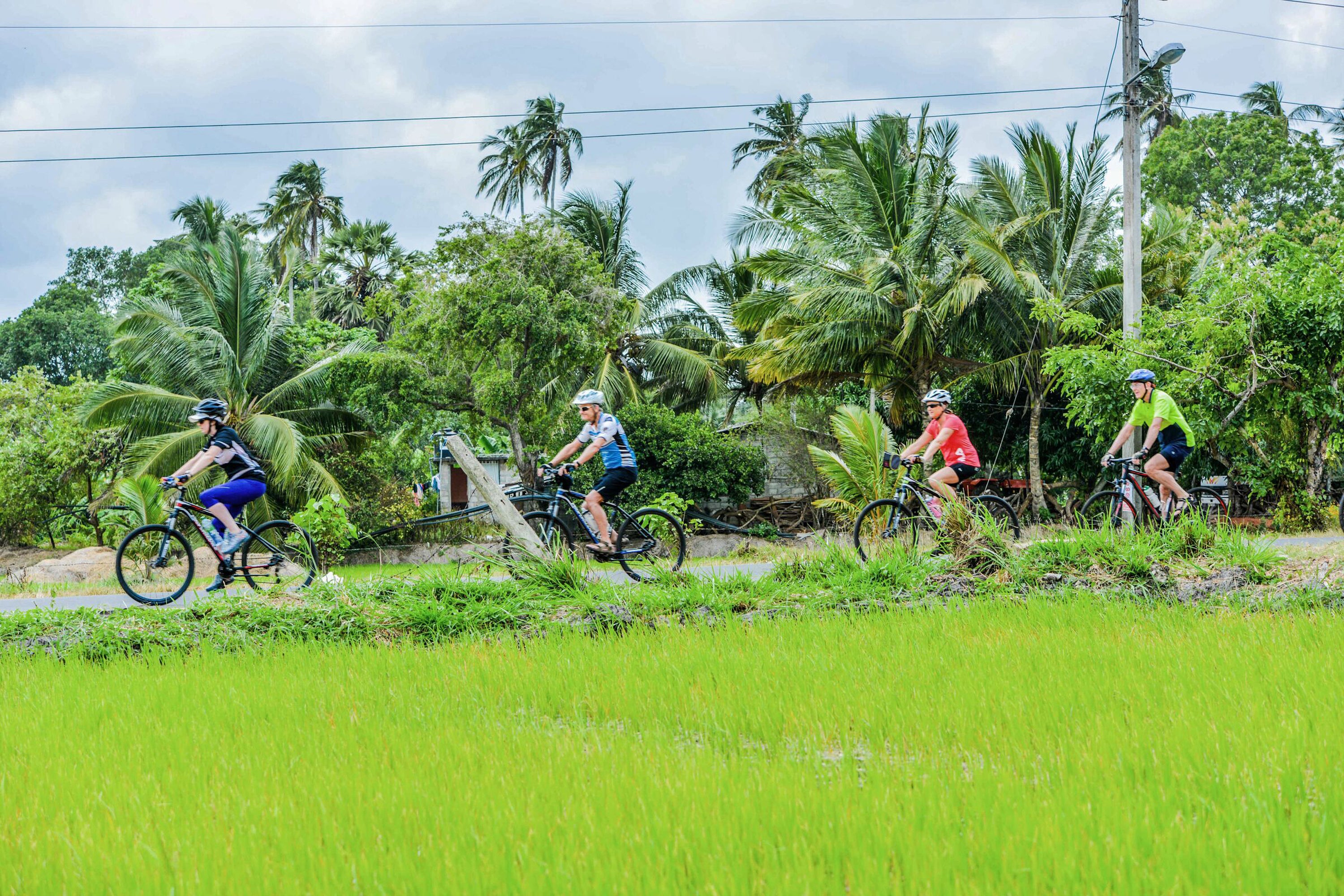 Cycle Sri Lanka tour