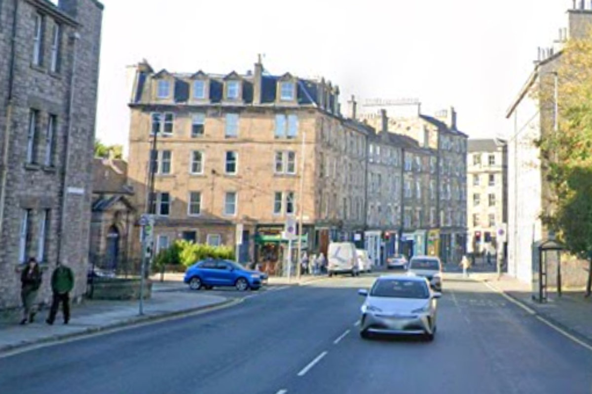 Woman fighting for life after ‘clothes catch fire’ on street in Edinburgh – UK Times Woman fighting for life after ‘clothes catch fire’ on street in Edinburgh – UK Times