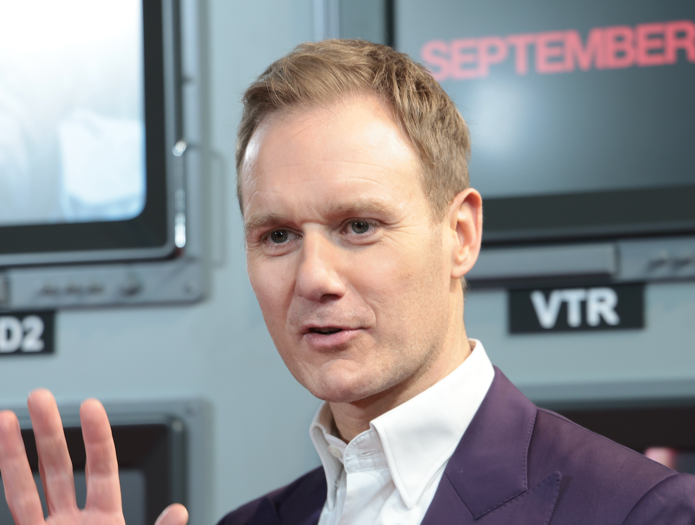 Dan Walker disse que está ‘trabalhando para’ perdoar o ex-co-apresentador do Channel 5 News