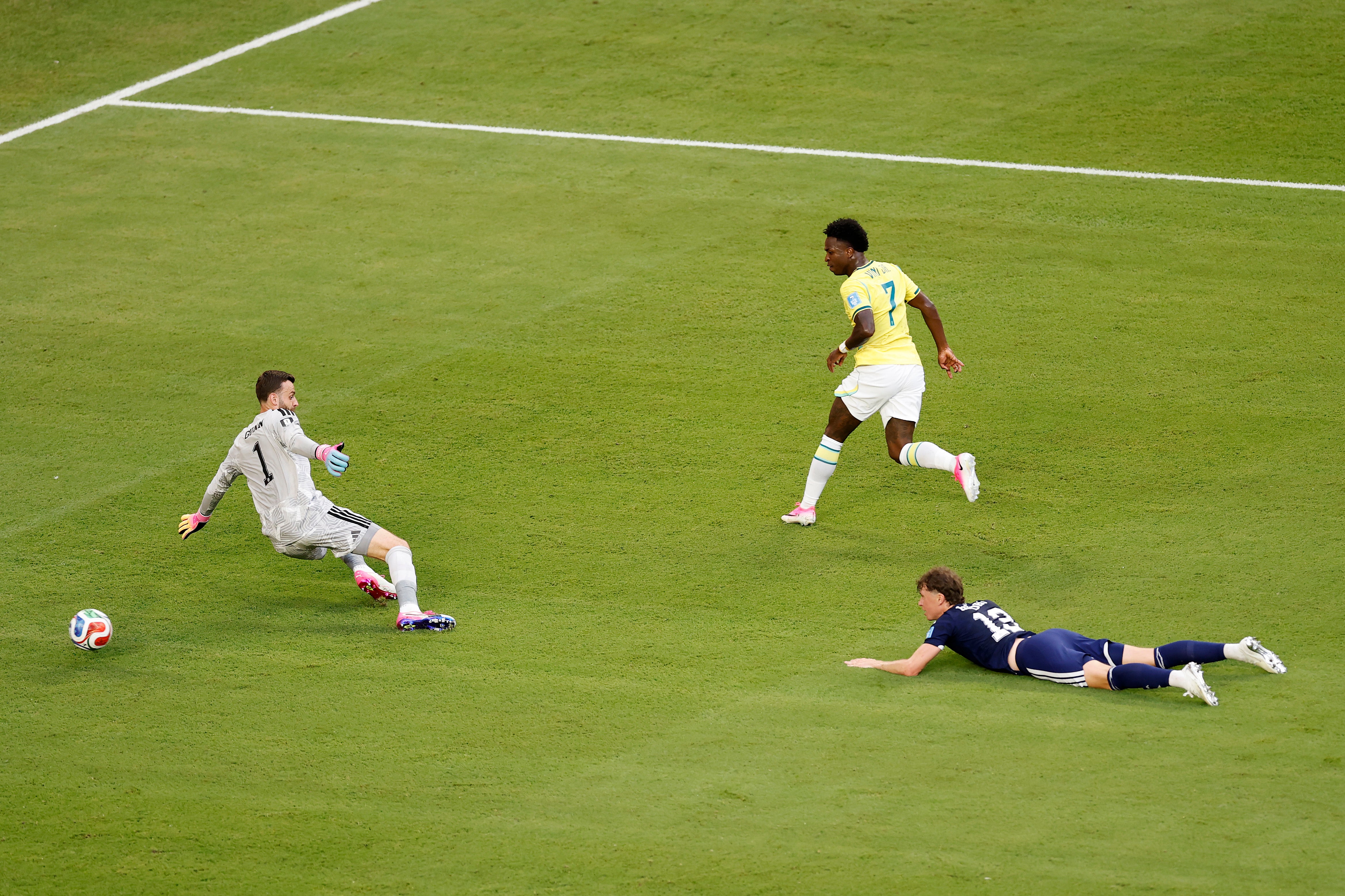 Vini Jr finished smartly but saw the goal disallowed