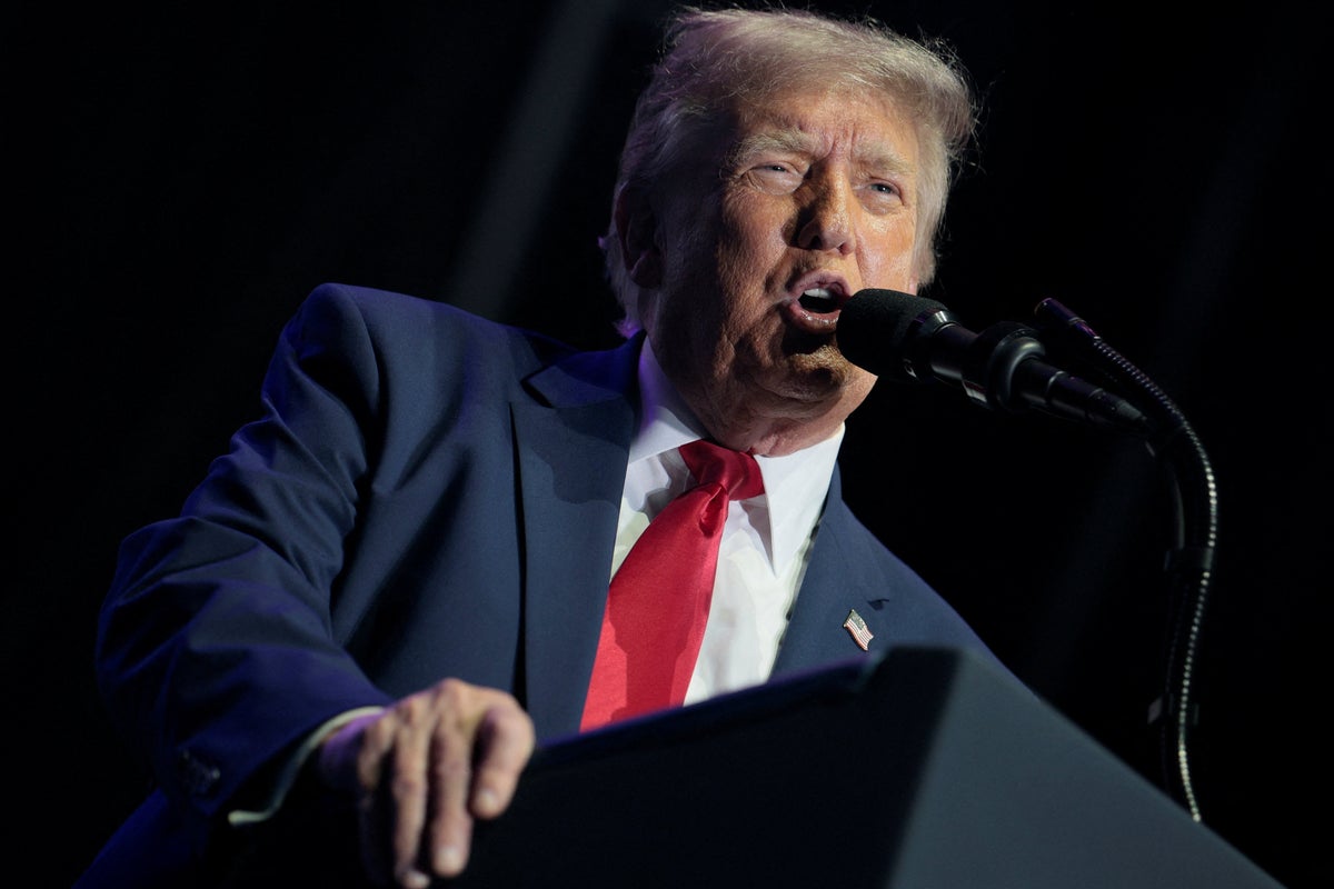 Trump defends ballroom and troubled renovations to nation’s capital as he throws partisan rally to kick off America 250 – UK Times Trump defends ballroom and troubled renovations to nation’s capital as he throws partisan rally to kick off America 250 – UK Times