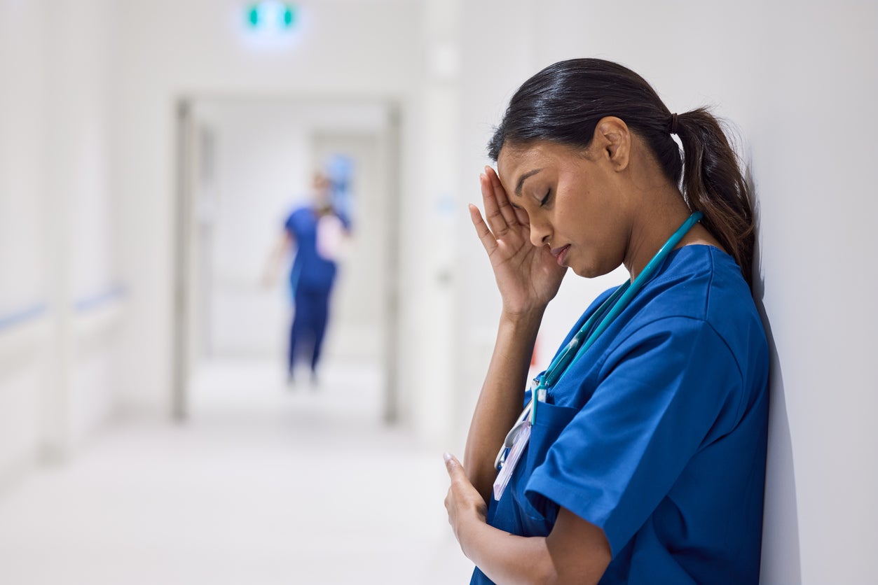 The report says there were around 23,000 nursing vacancies in England, but these figures “understate the true shortfall” as they do not account for frozen or unfunded posts.