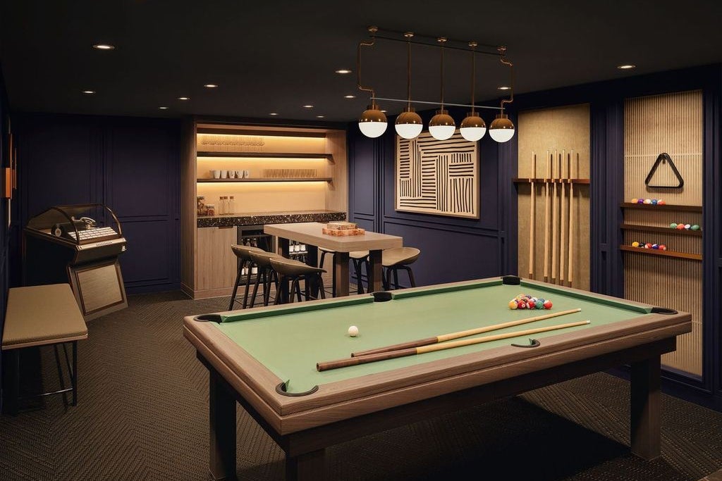 Guests can play snooker or pickleball among a range of activities aboard AmaRudi (AmaWaterways)