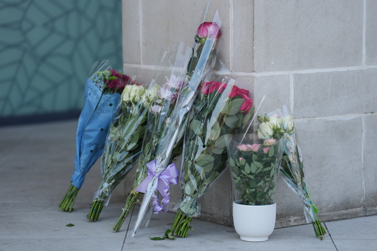 Chertsey death: Man arrested in murder investigation after girl, 3, found dead at Surrey home – UK Times Chertsey death: Man arrested in murder investigation after girl, 3, found dead at Surrey home – UK Times