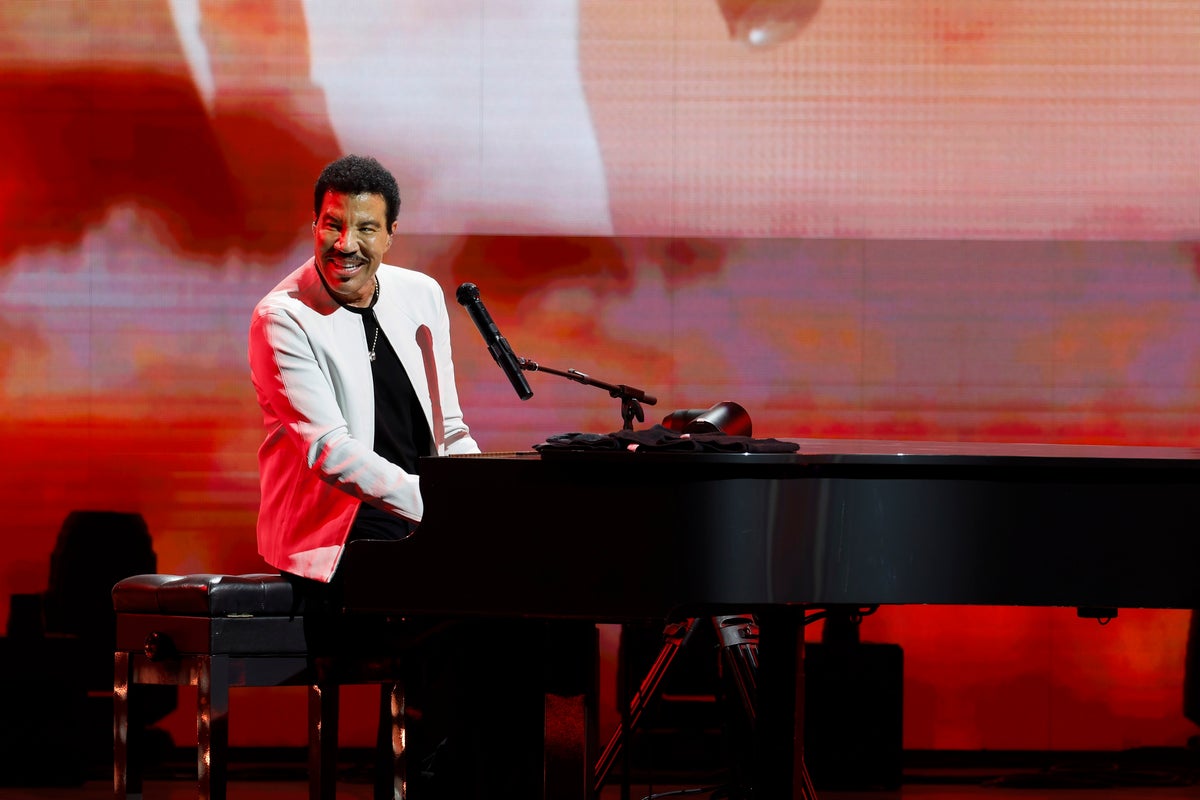 Lionel Richie forced to postpone concerts following health scare Lionel Richie forced to postpone concerts following health scare
