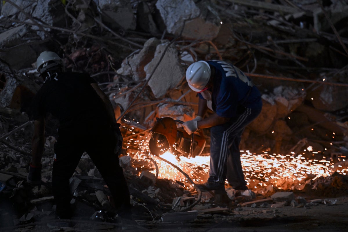 Why The Venezuela Earthquake Toll Is Exploding Past Early Estimates