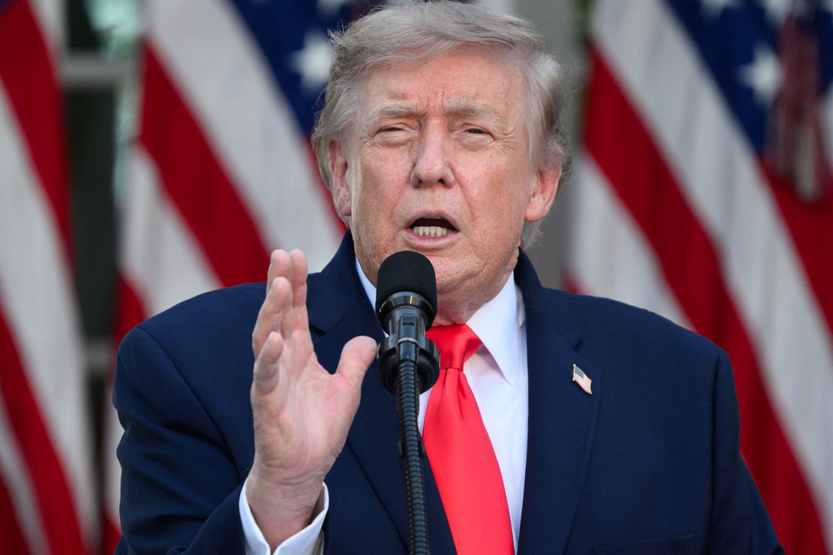 Trump se gaba de ter 65% de aprovação – mas nenhuma pesquisa mostra tão alta Trump se gaba de ter 65% de aprovação – mas nenhuma pesquisa mostra tão alta
