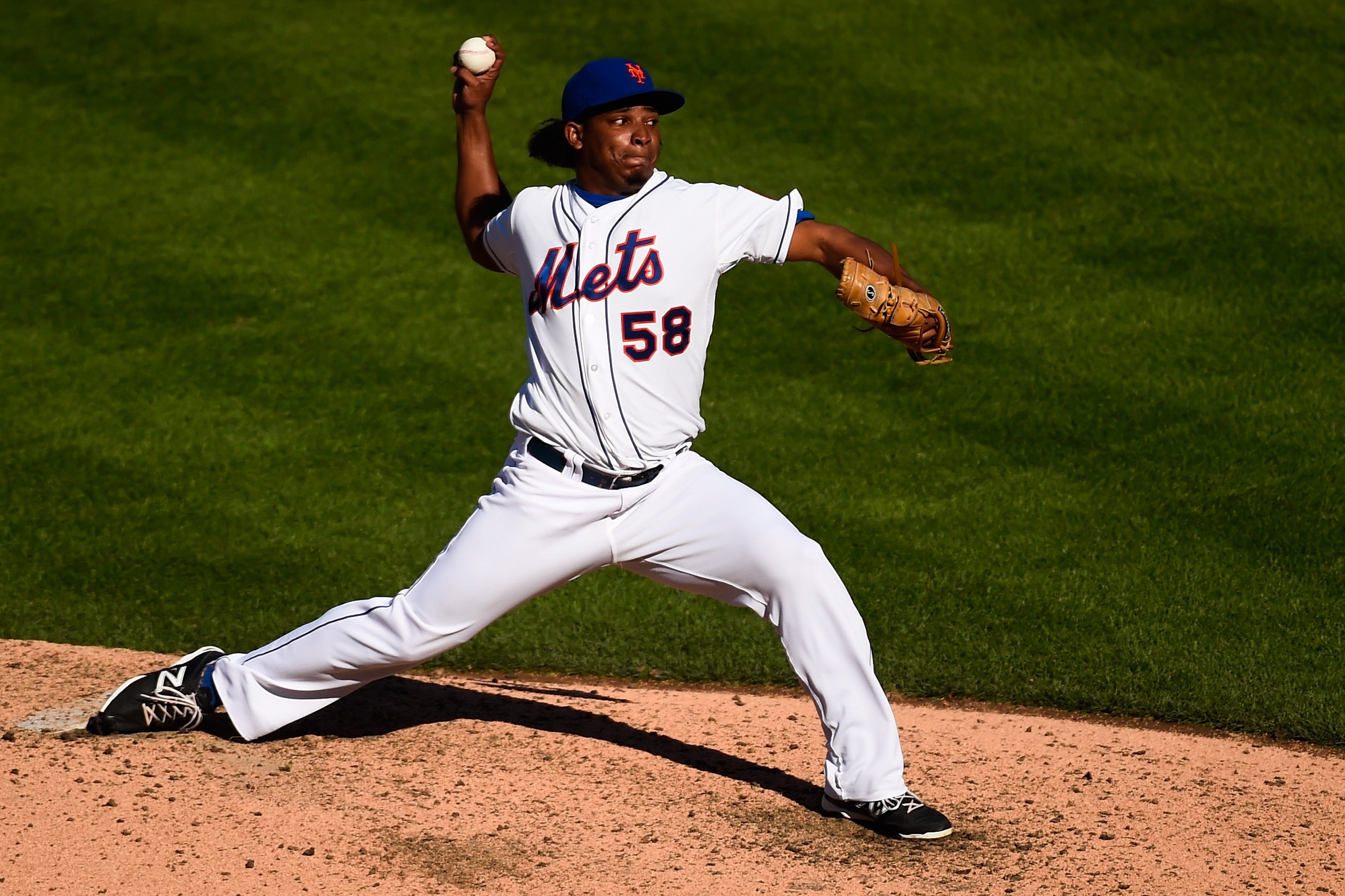 Ex-New York Mets pitcher says he narrowly escaped death in Venezuela earthquake