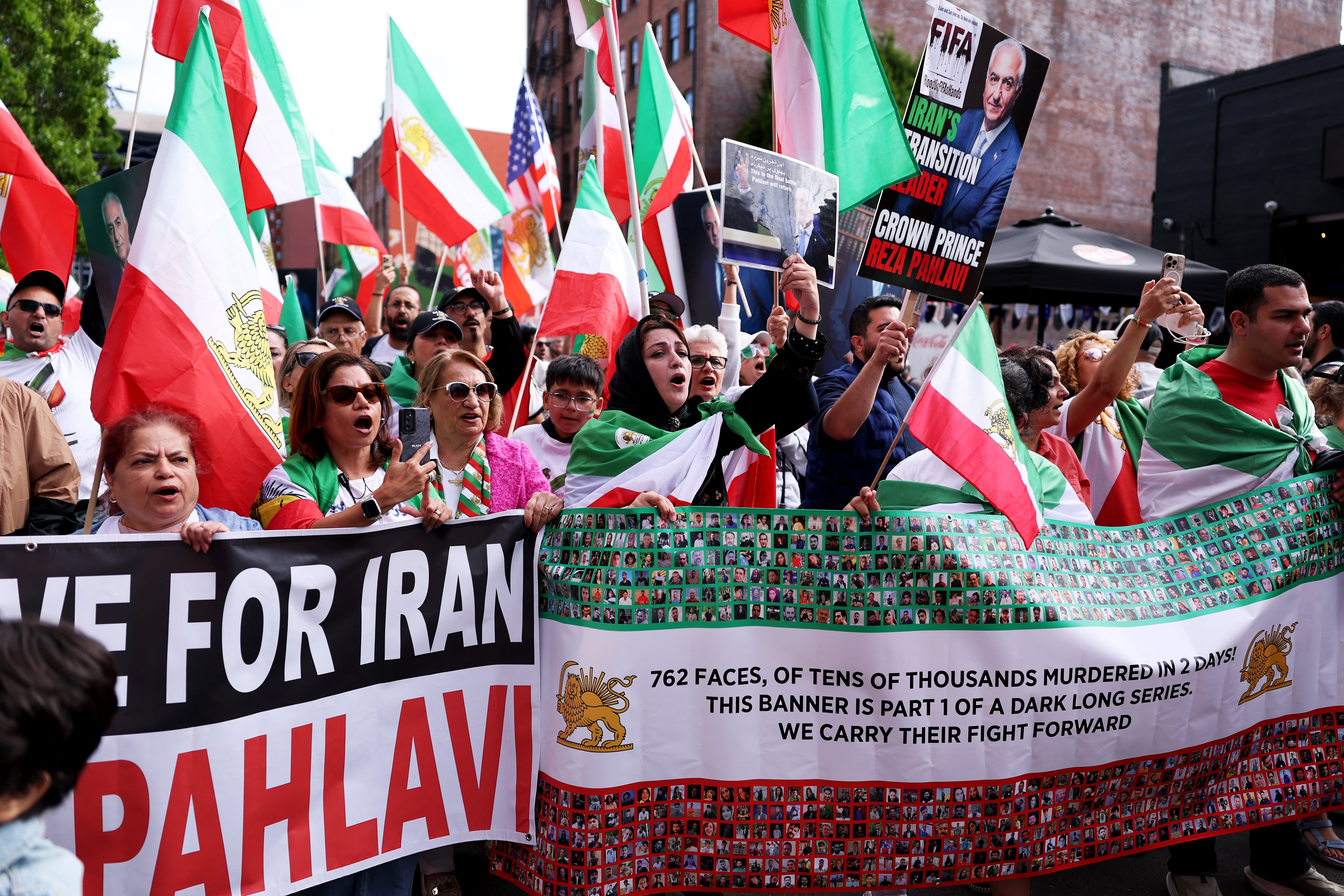 Protests against the Iranian regime took place before the match