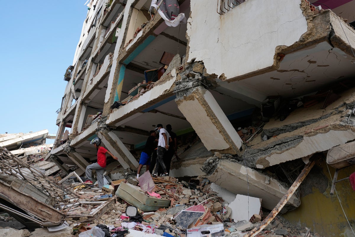 Time running out in Venezuela as 51,000 still missing in earthquake rubble