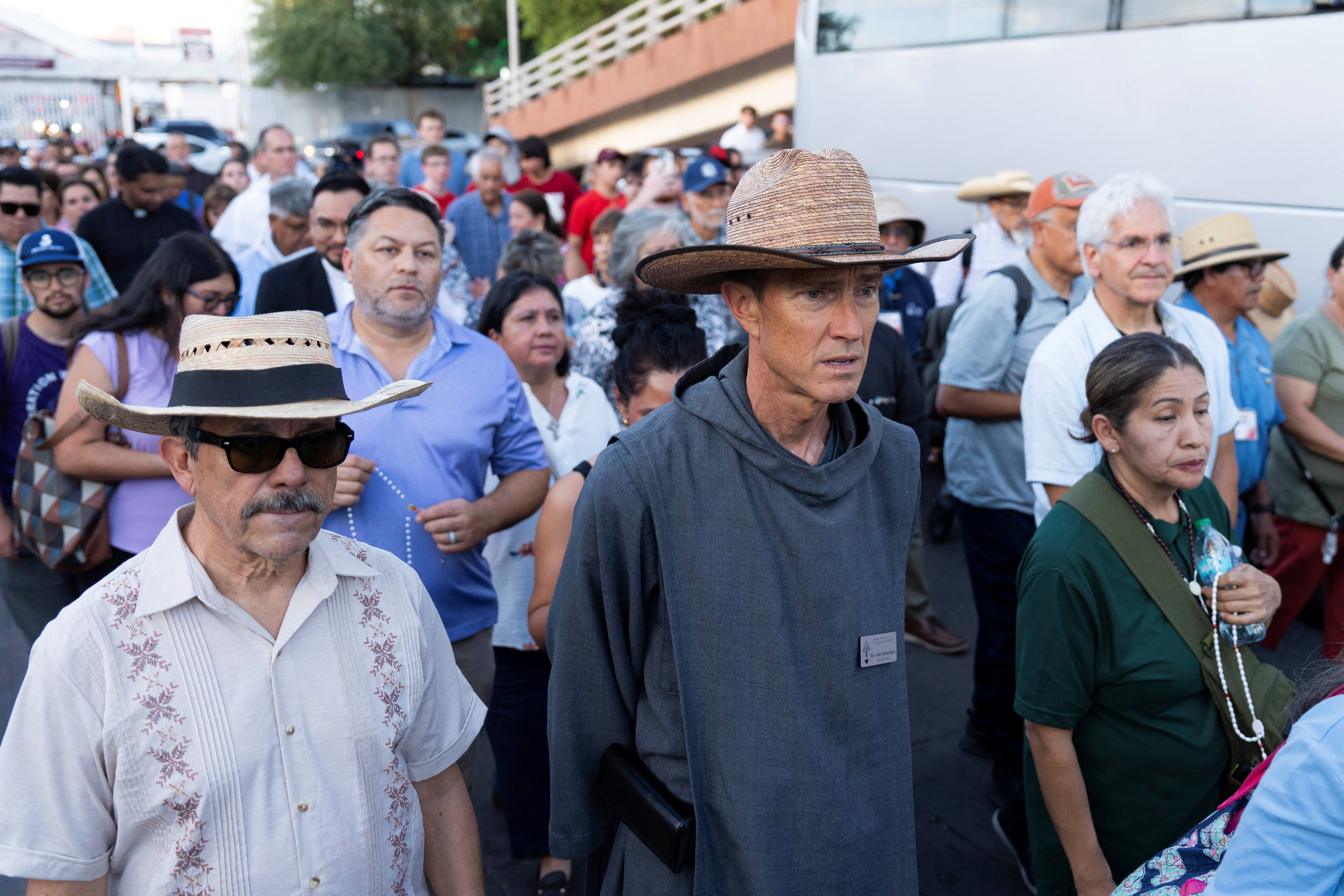 Congregants process through downtown Nogales during Border Mass 250 in Nogales, Sonora, Mexico June 26, 2026. REUTERS/Rebecca Noble