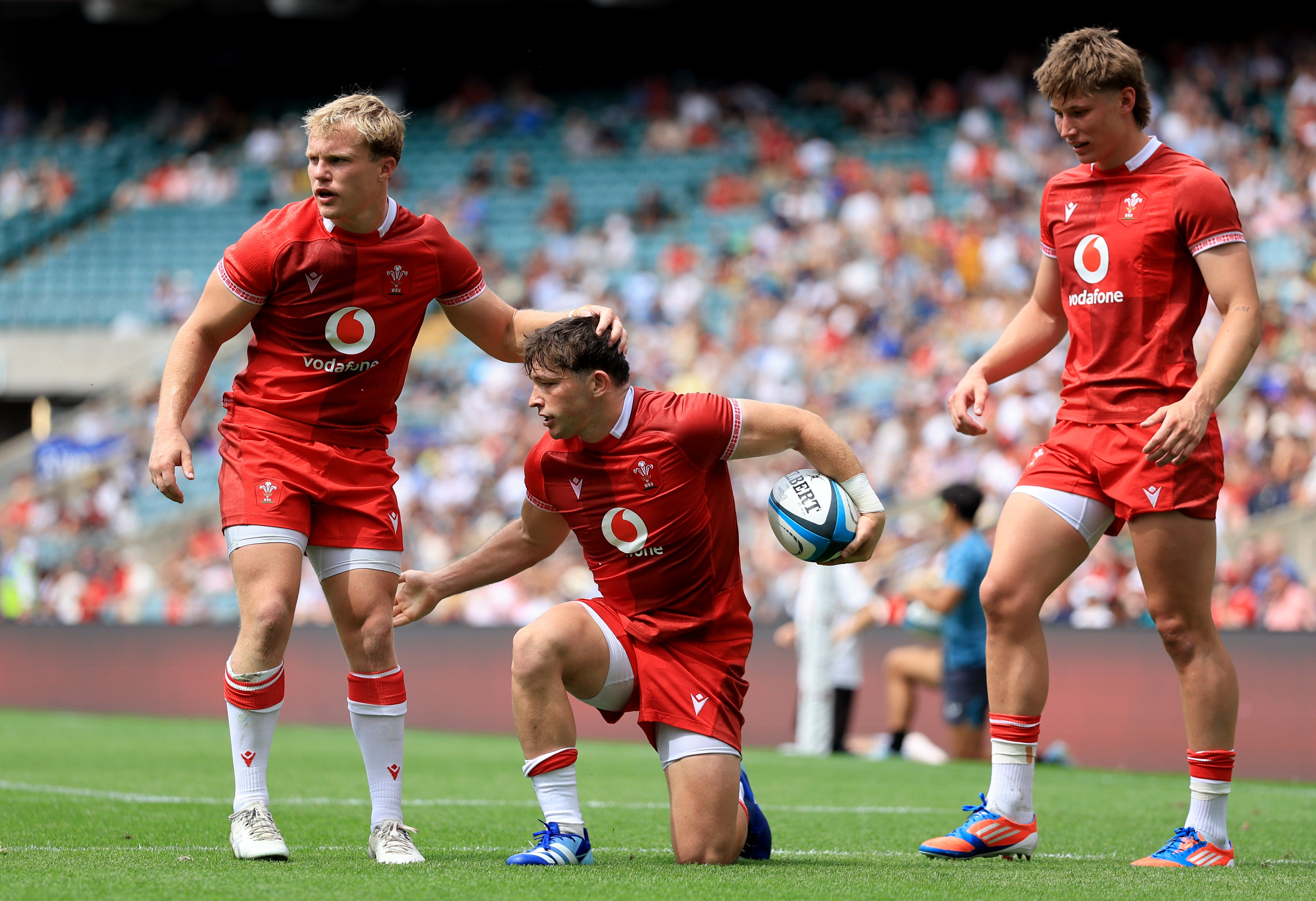 Dan Edwards (centre) contributed 14 points as Wales beat Barbarians