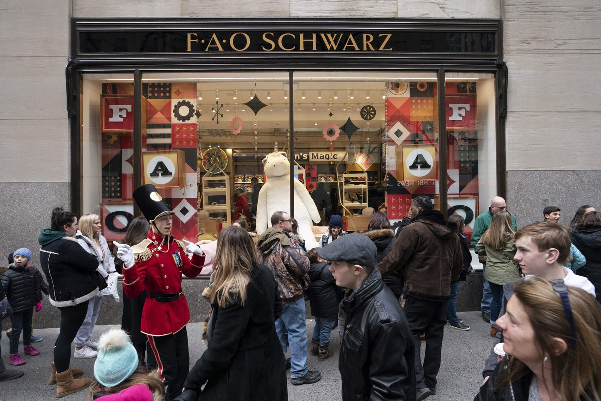 The Reality Behind the New FAO Schwarz Manhattan Expansion