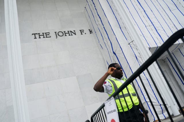 Judge Blocks Trump's Kennedy Center Renaming, DOJ Appeals