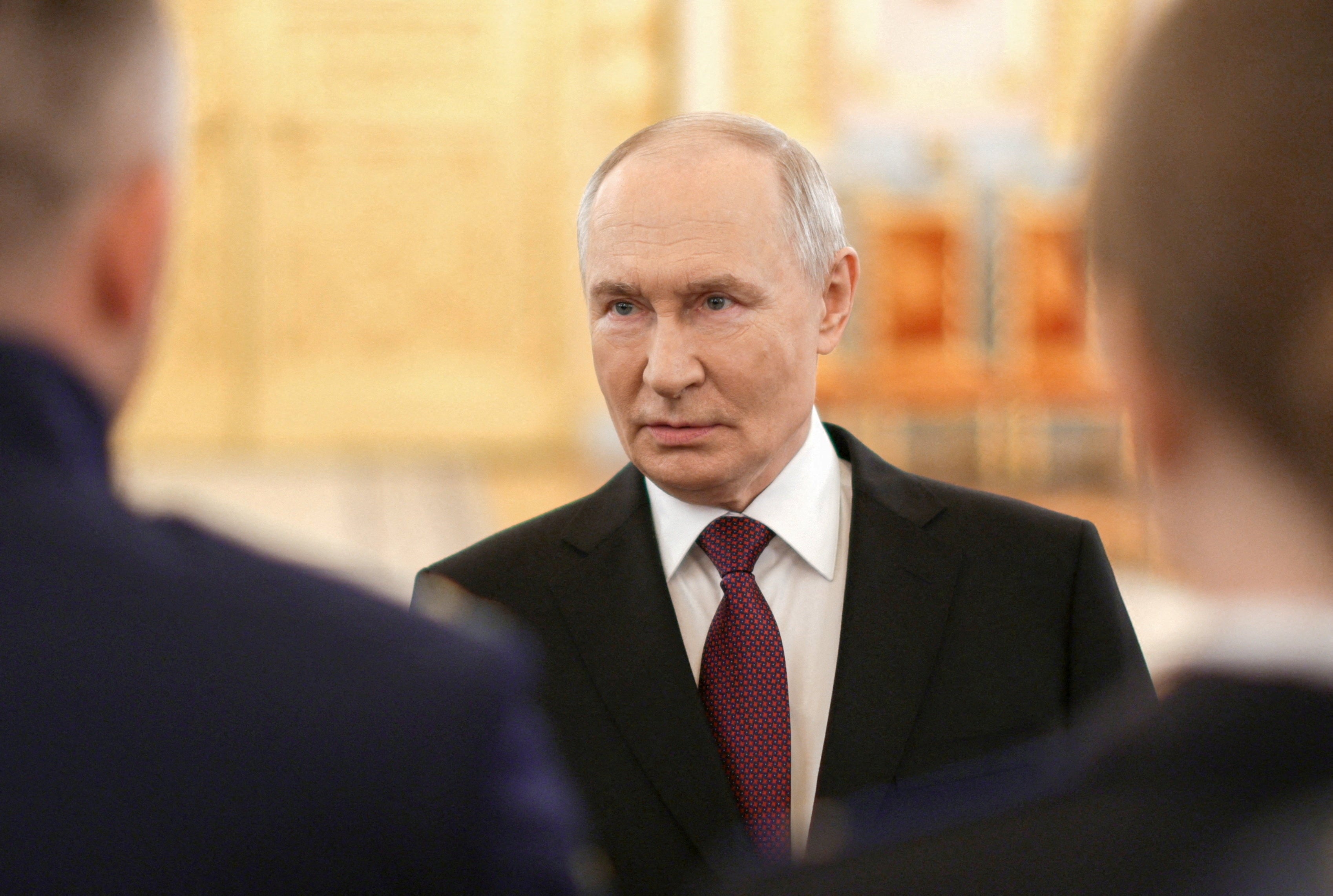 Estonia's foreign minister says that occasional airspace disturbances are worth hitting at Putin's 'lifeline'