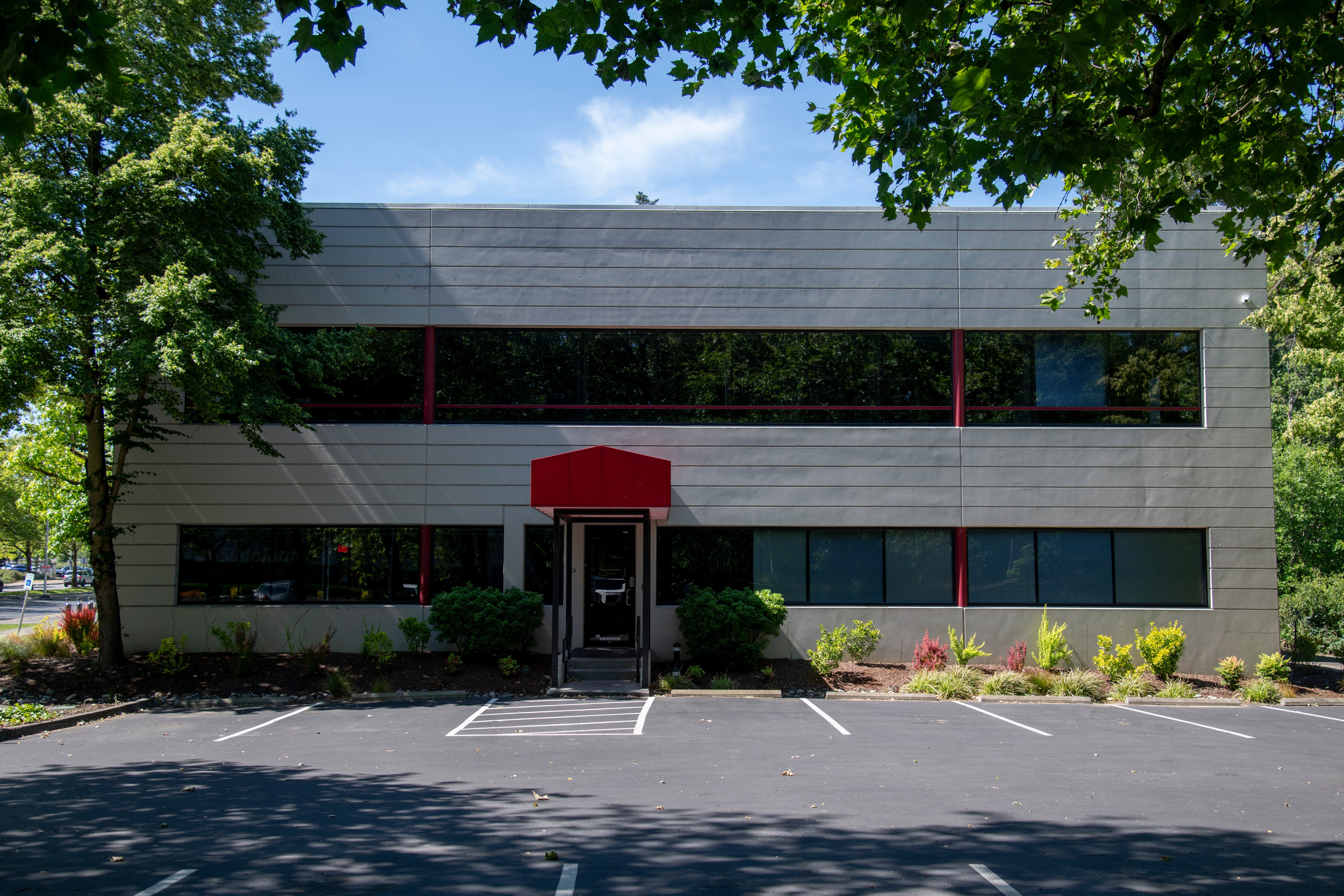 The former office of Alexandra Lozano Immigration Law, now operating as La Luz del Camino Legal