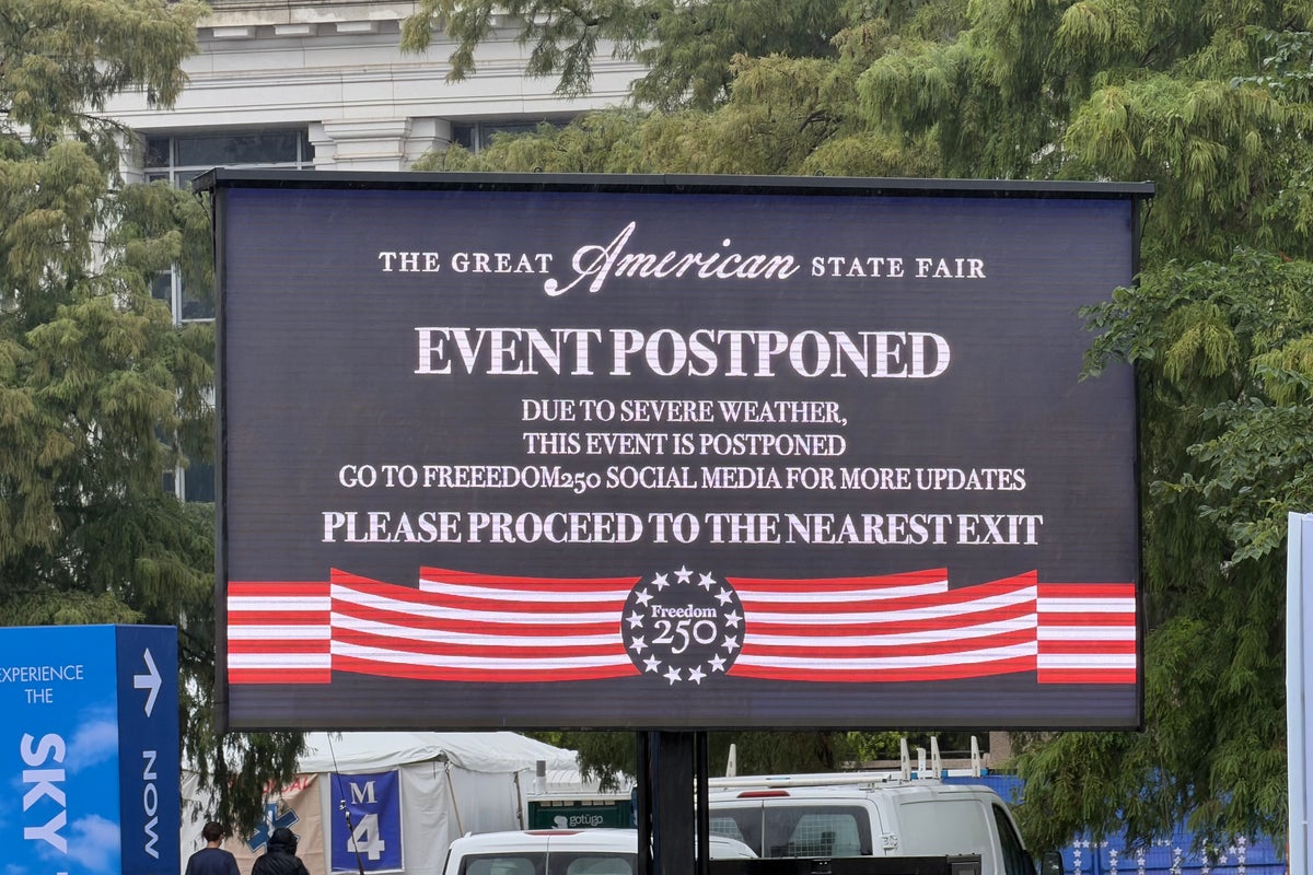‘The extra E is for Epstein’: Social media roasts Trump team for typo in state fair billboard – UK Times ‘The extra E is for Epstein’: Social media roasts Trump team for typo in state fair billboard – UK Times