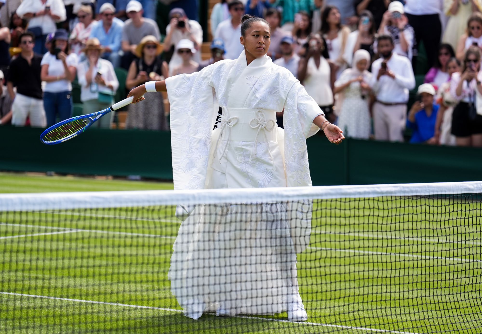Osaka’s dress was designed by Tokyo-based designer Hana Yagi