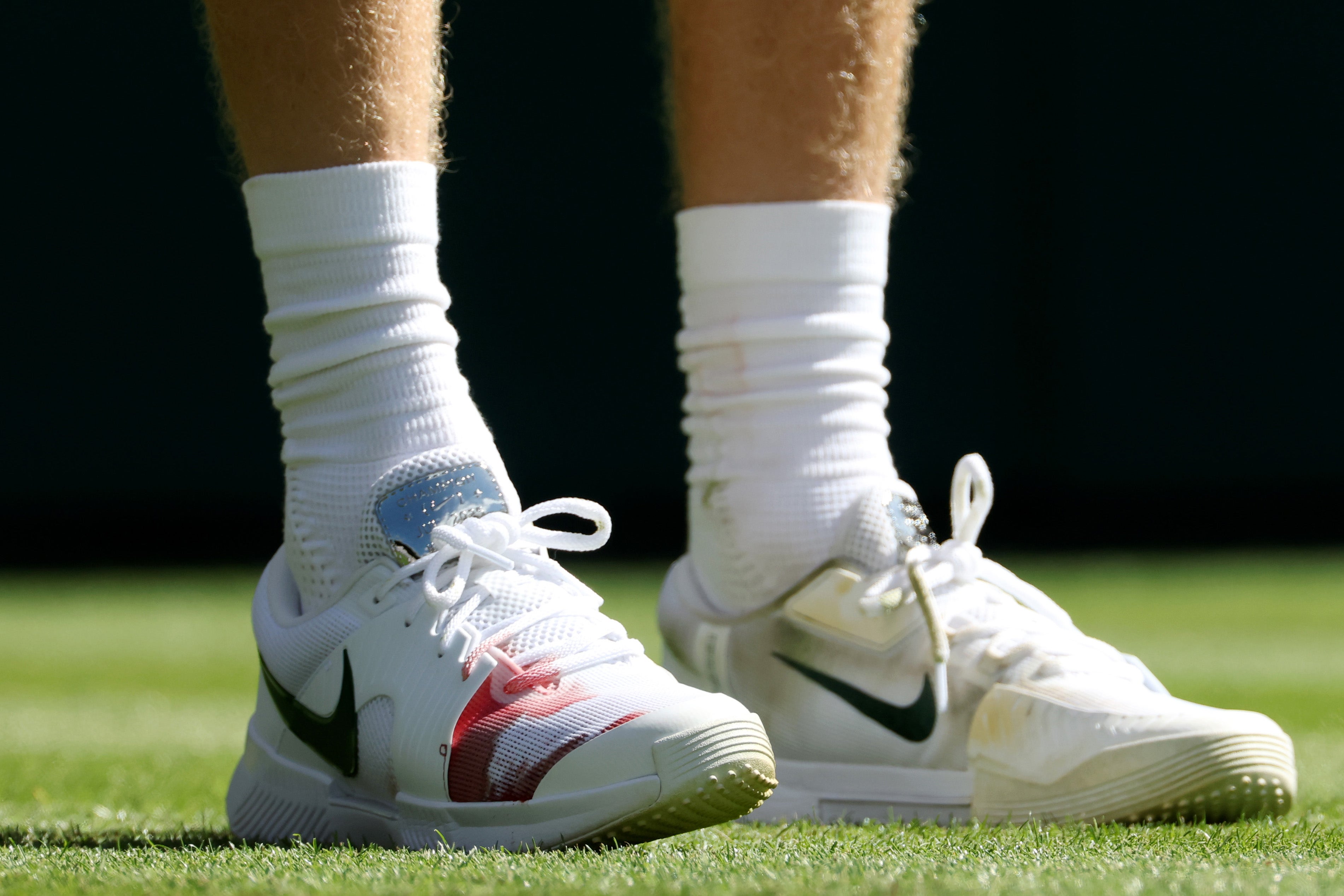 Jannik Sinner’s broken toe-nail bled through his shoe