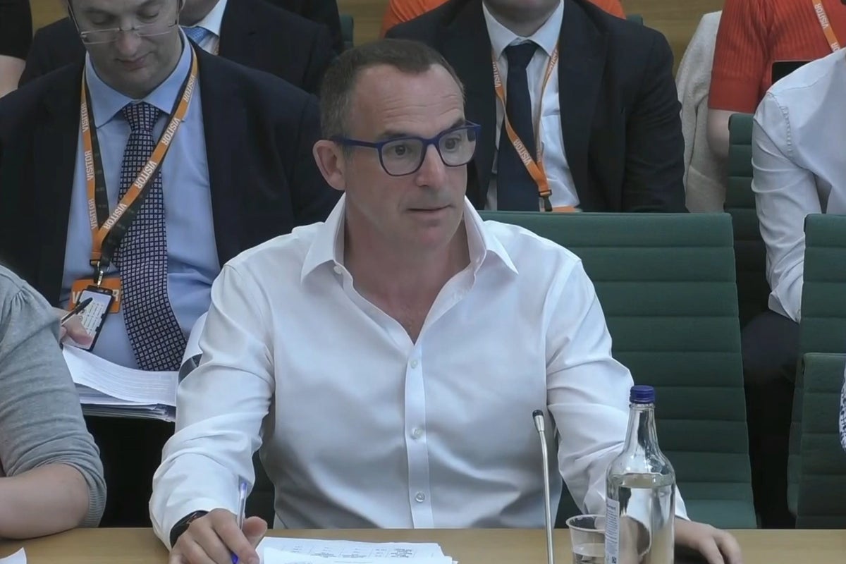 Martin Lewis blasts water firms over baffling language blocking help for millions Martin Lewis blasts water firms over baffling language blocking help for millions