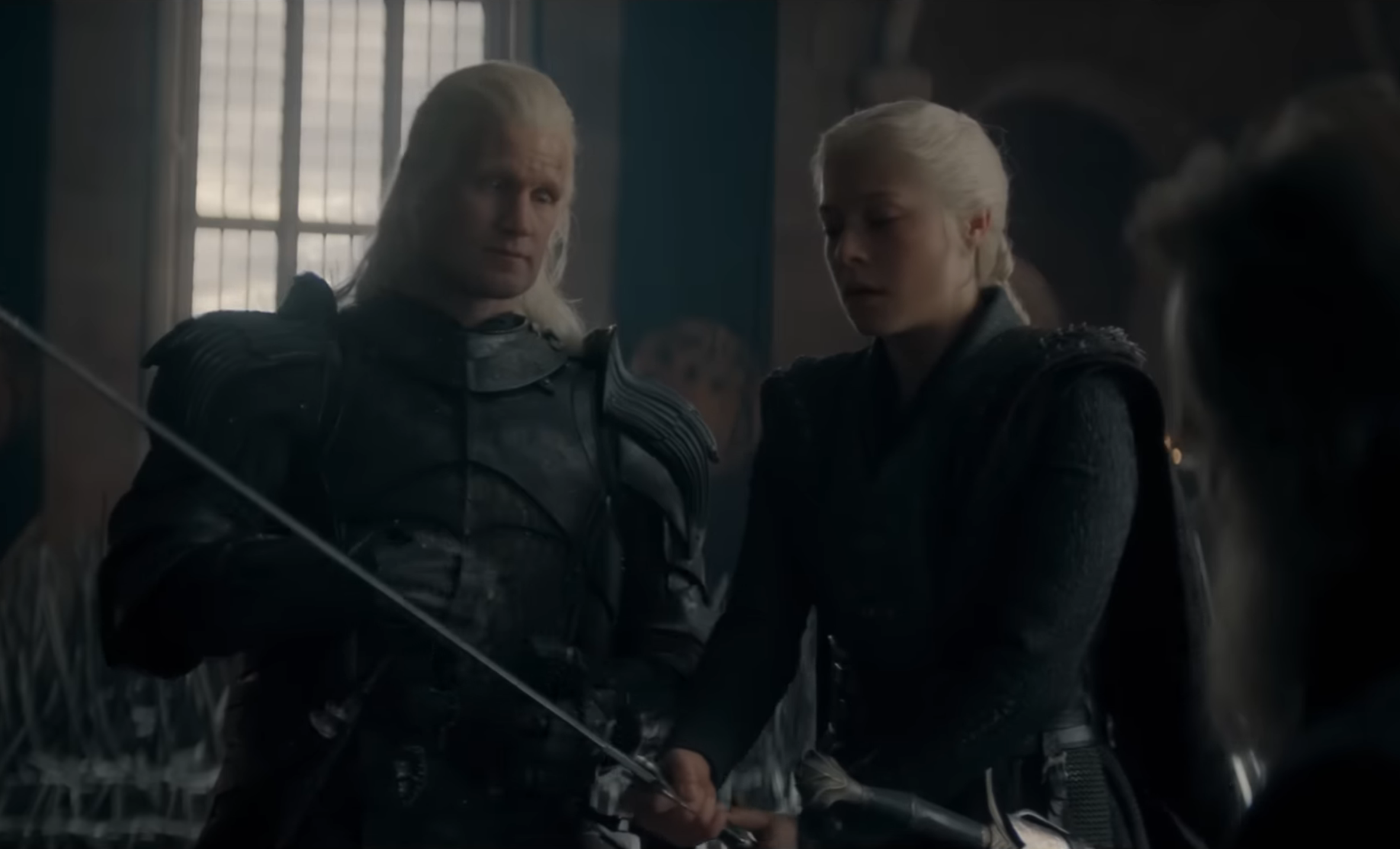 Rhaenyra (Emma D'Arcy) deve decapitar Otto para afirmar seu lugar no Trono de Ferro