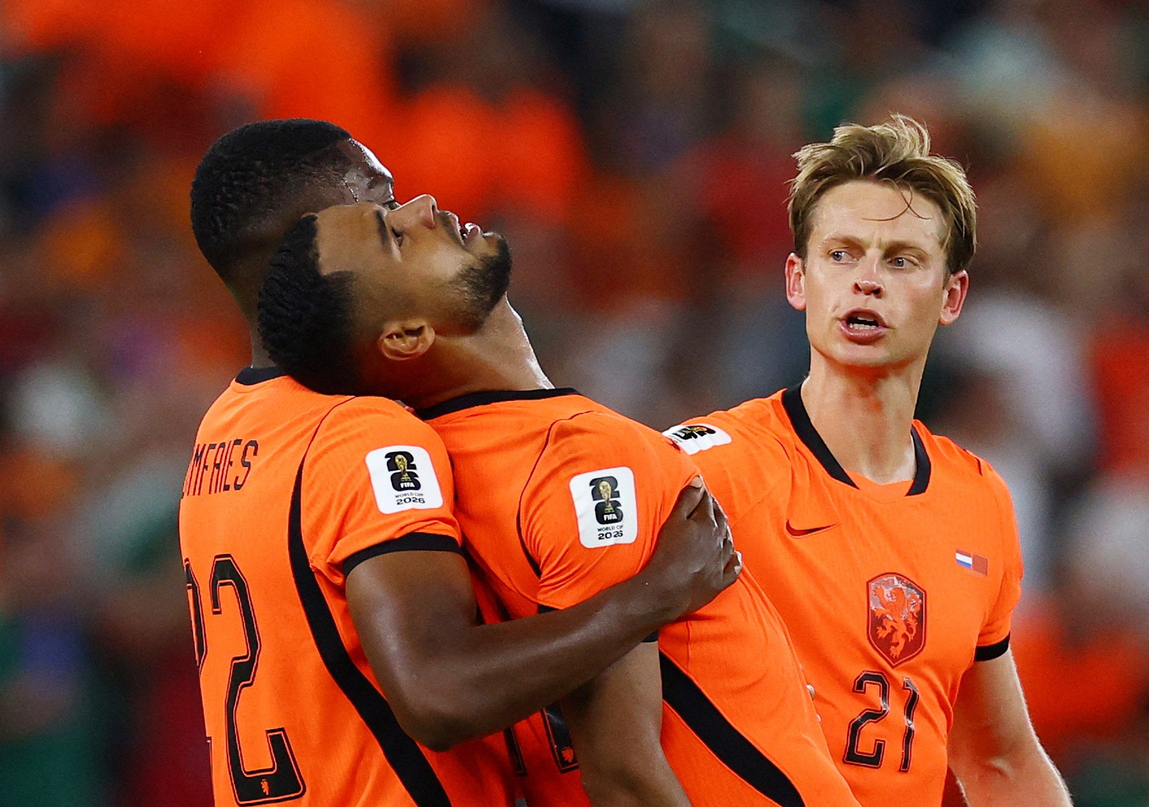 Gakpo was consoled by his teammates