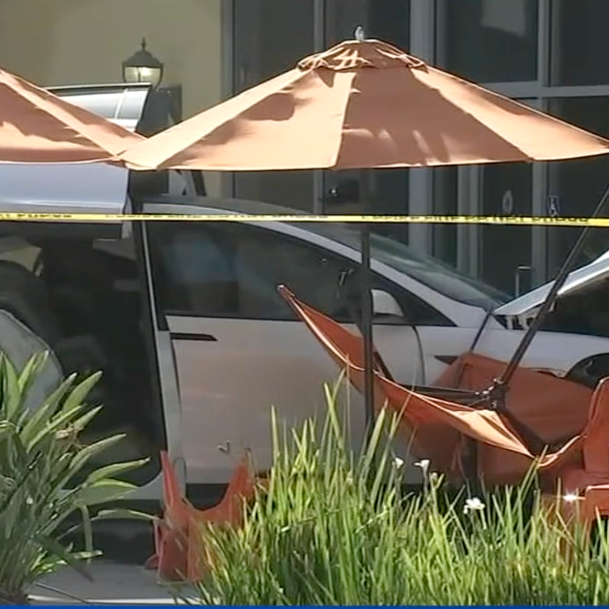 Tesla crashes into cafe killing 79-year-old woman and injuring five others | The Independent