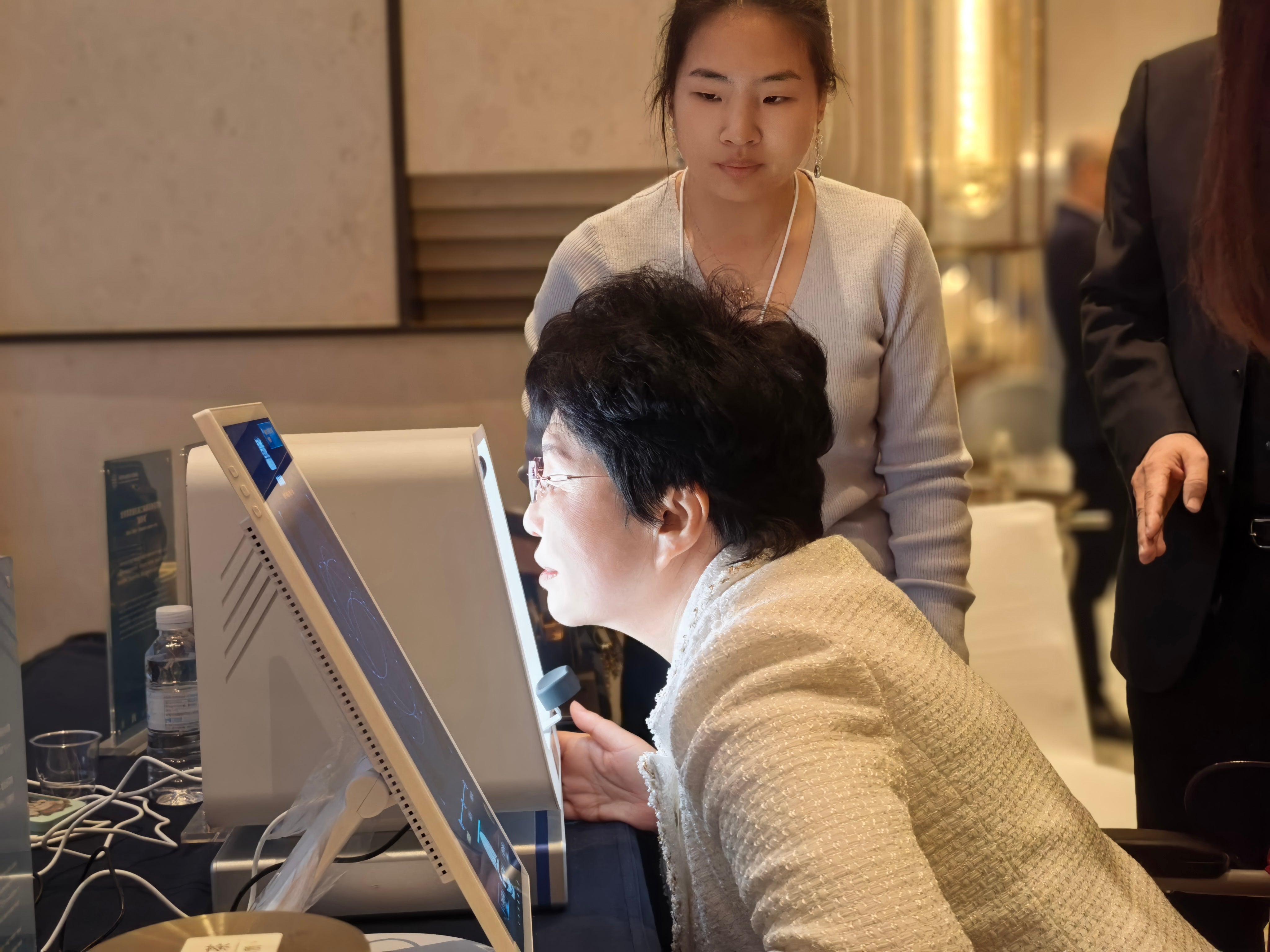 AI tools digitize traditional Chinese medicine production and diagnosis