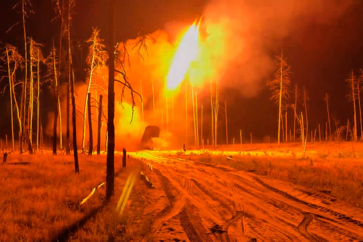 Zelenskyy says Ukraine hits a Russian oil refinery for the second time in a week