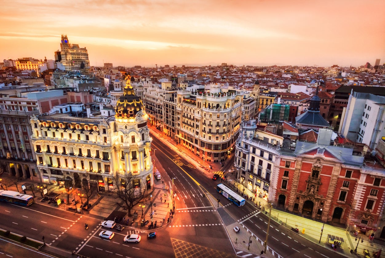 Madrid is just outside the path of totality